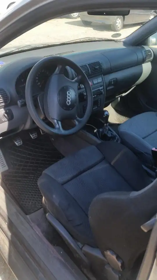 Audi A3 1.8 Attraction, foto 9