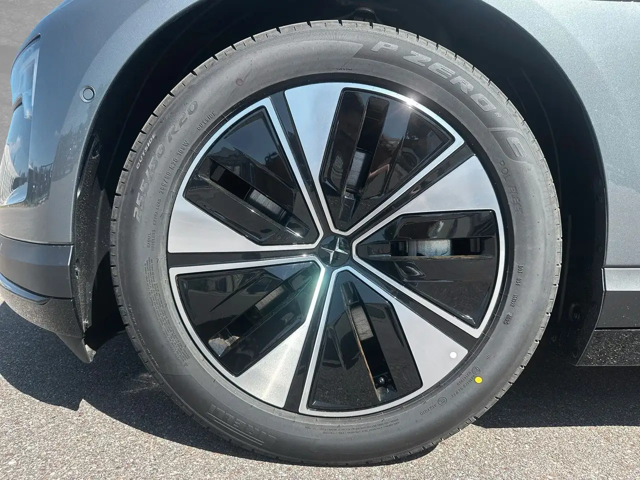 Polestar 4 2026