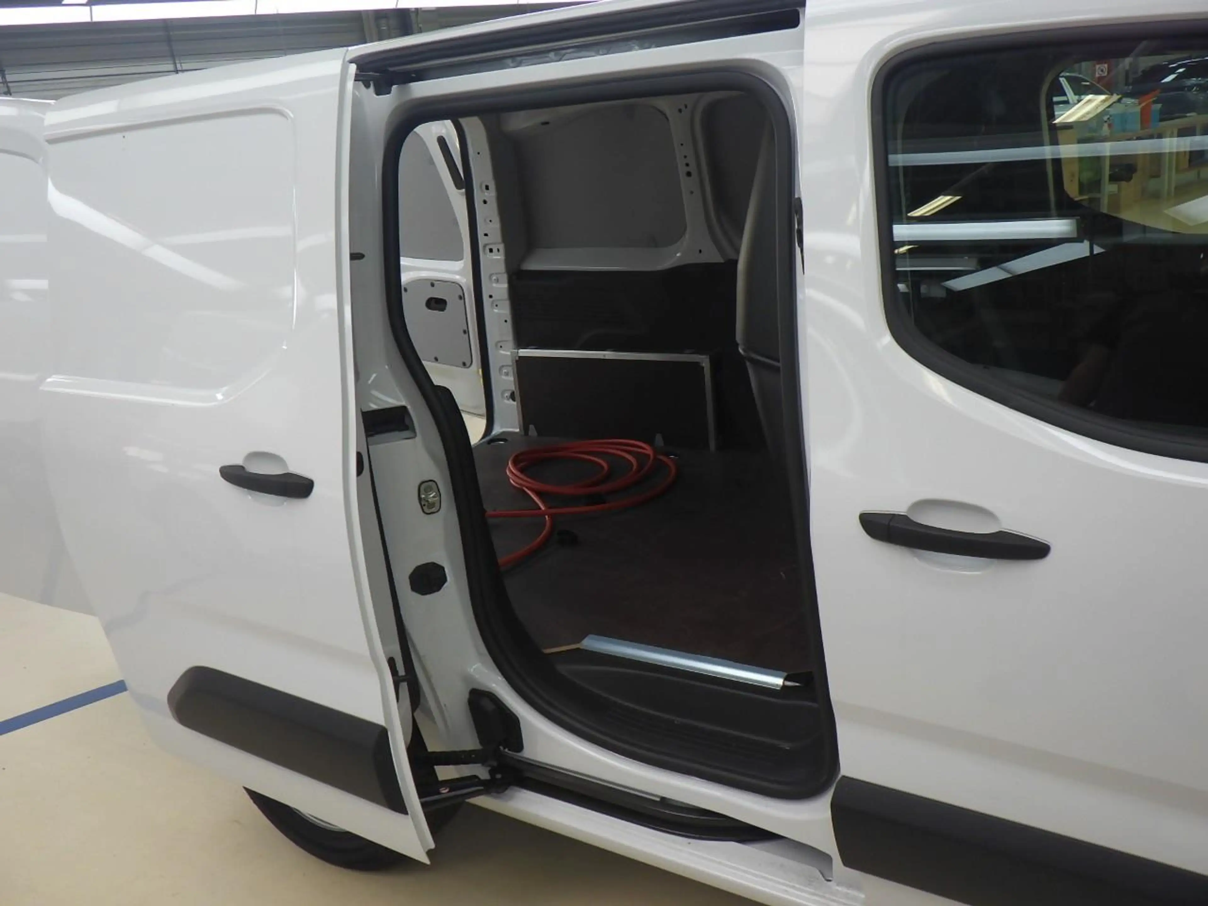 Opel Combo-e Electric 136 L1 50kWh | Fase 3 laden | SOH 99% | N — photo 8