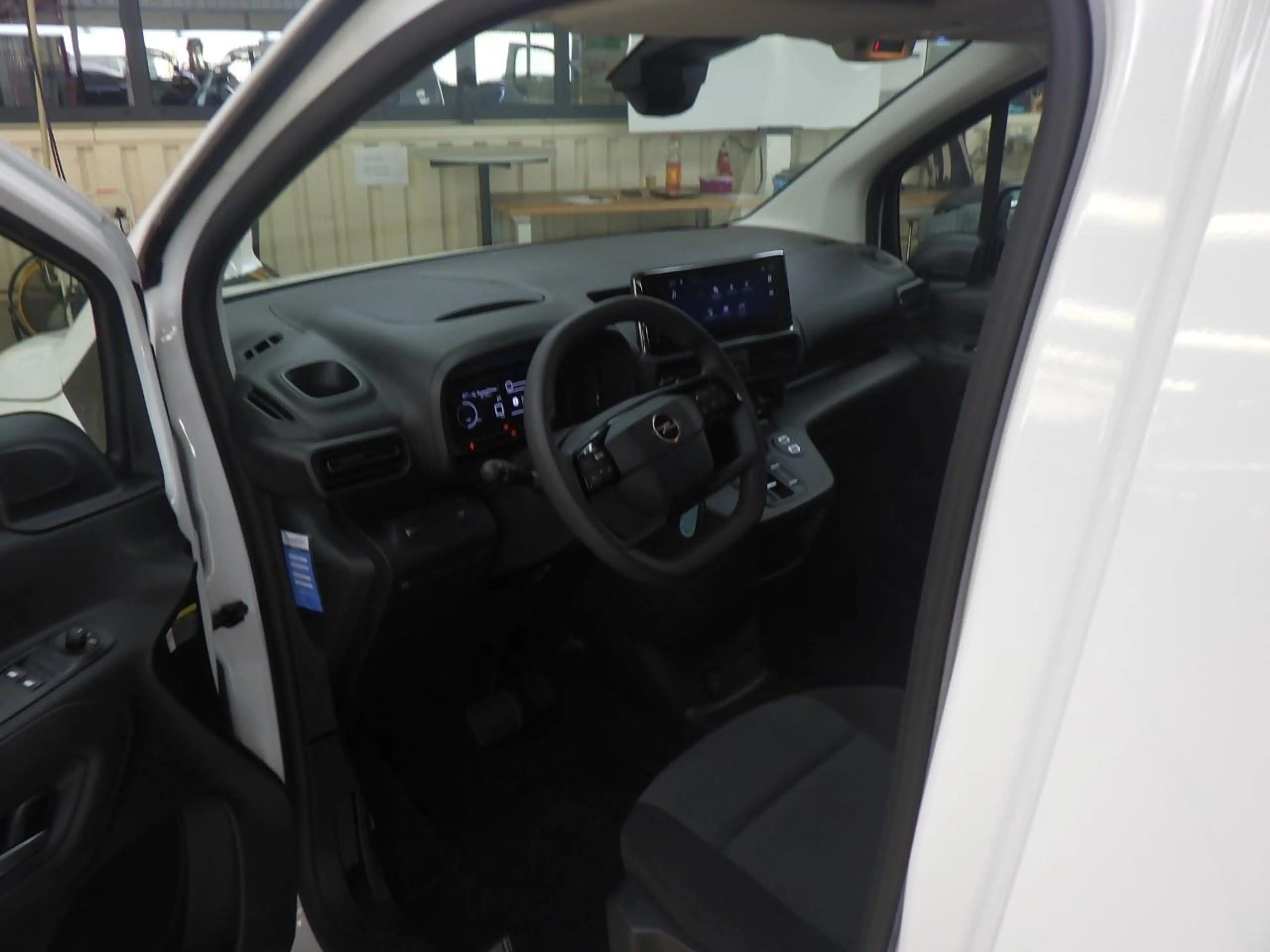 Opel Combo-e Electric 136 L1 50kWh | Fase 3 laden | SOH 99% | N — photo 5