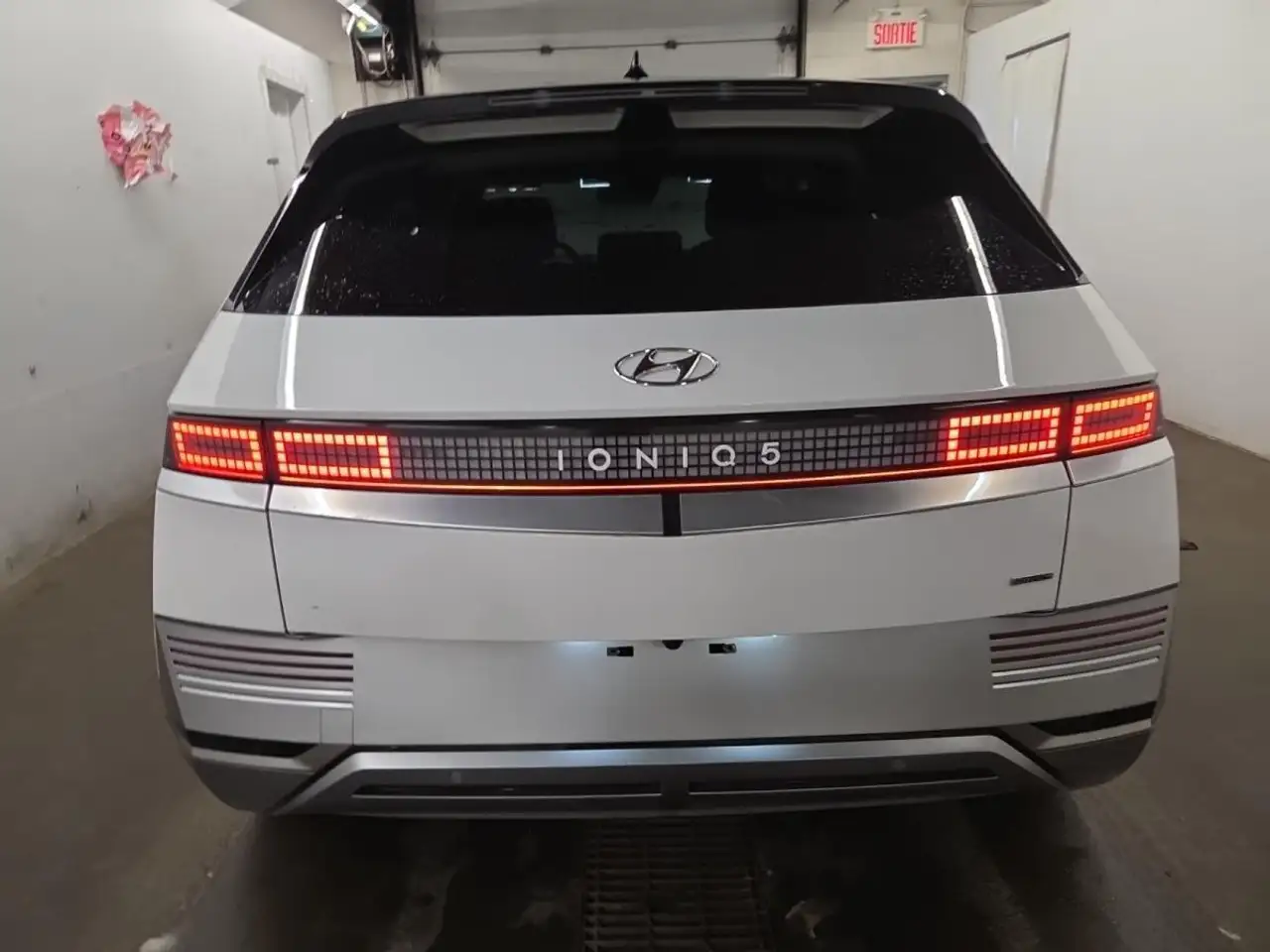 Hyundai IONIQ 5 снимка Hyundai IONIQ 5