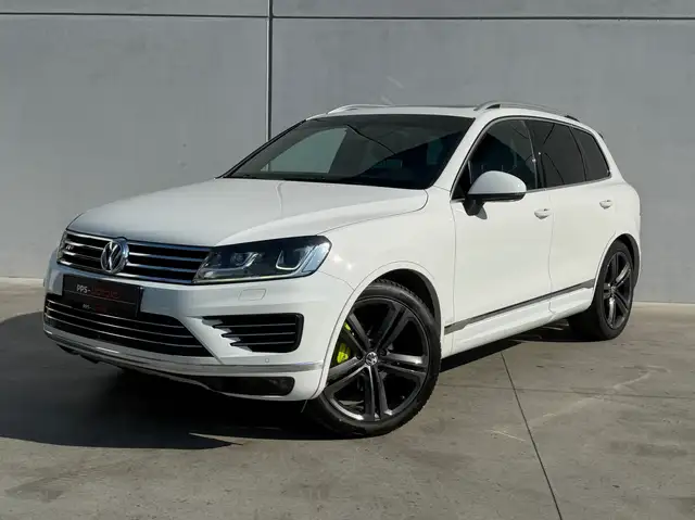 Volkswagen Touareg 3.0 TDI V6 R-LINE | PANO | ELEKTRISCHE TREKHAAK | MEMORY ZETELS