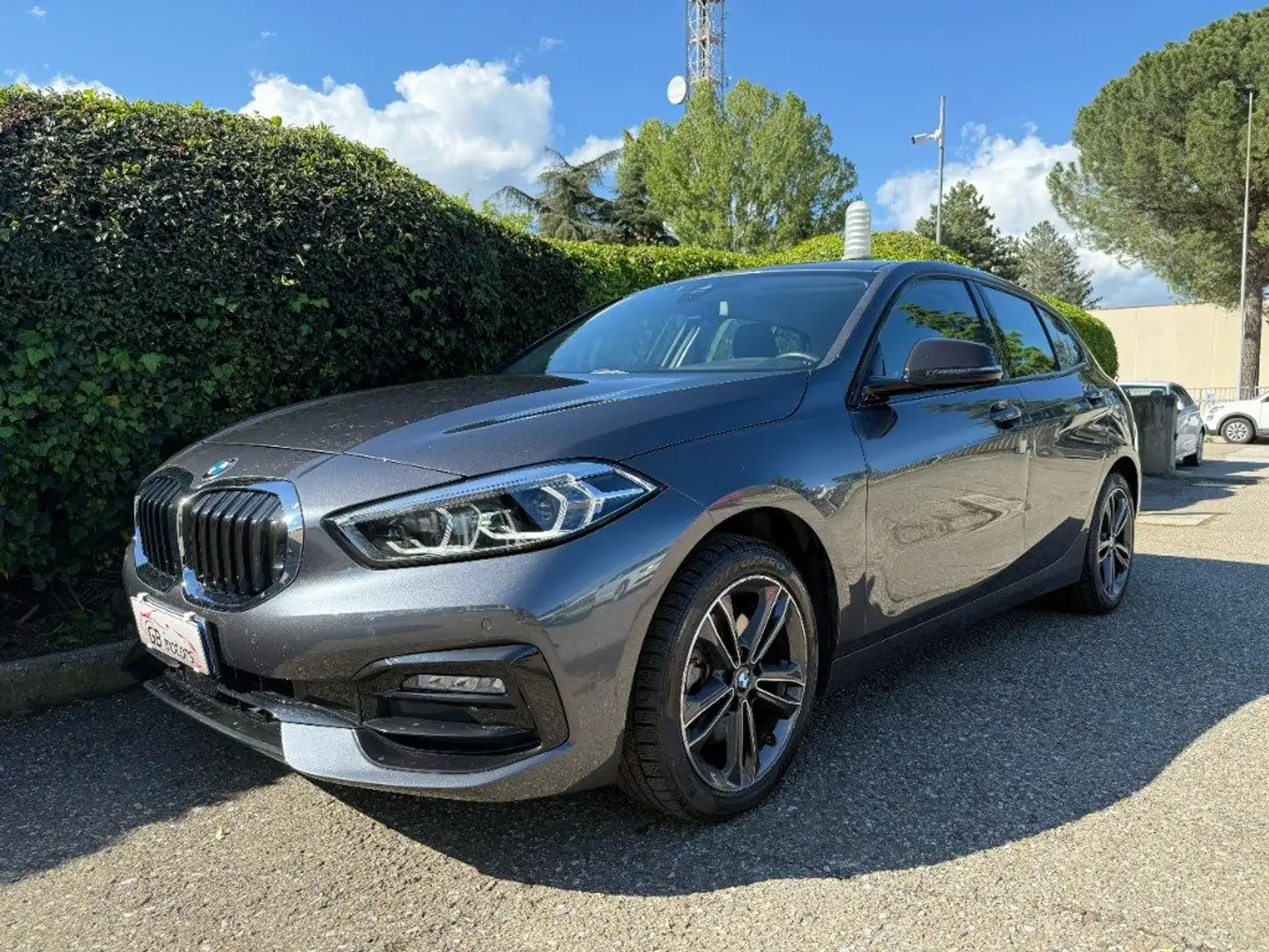 BMW 116 d 5p. Sport AUT - NAVI - LED - BT - 17 Grigio - 1
