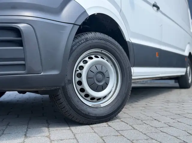 Volkswagen Crafter view 7