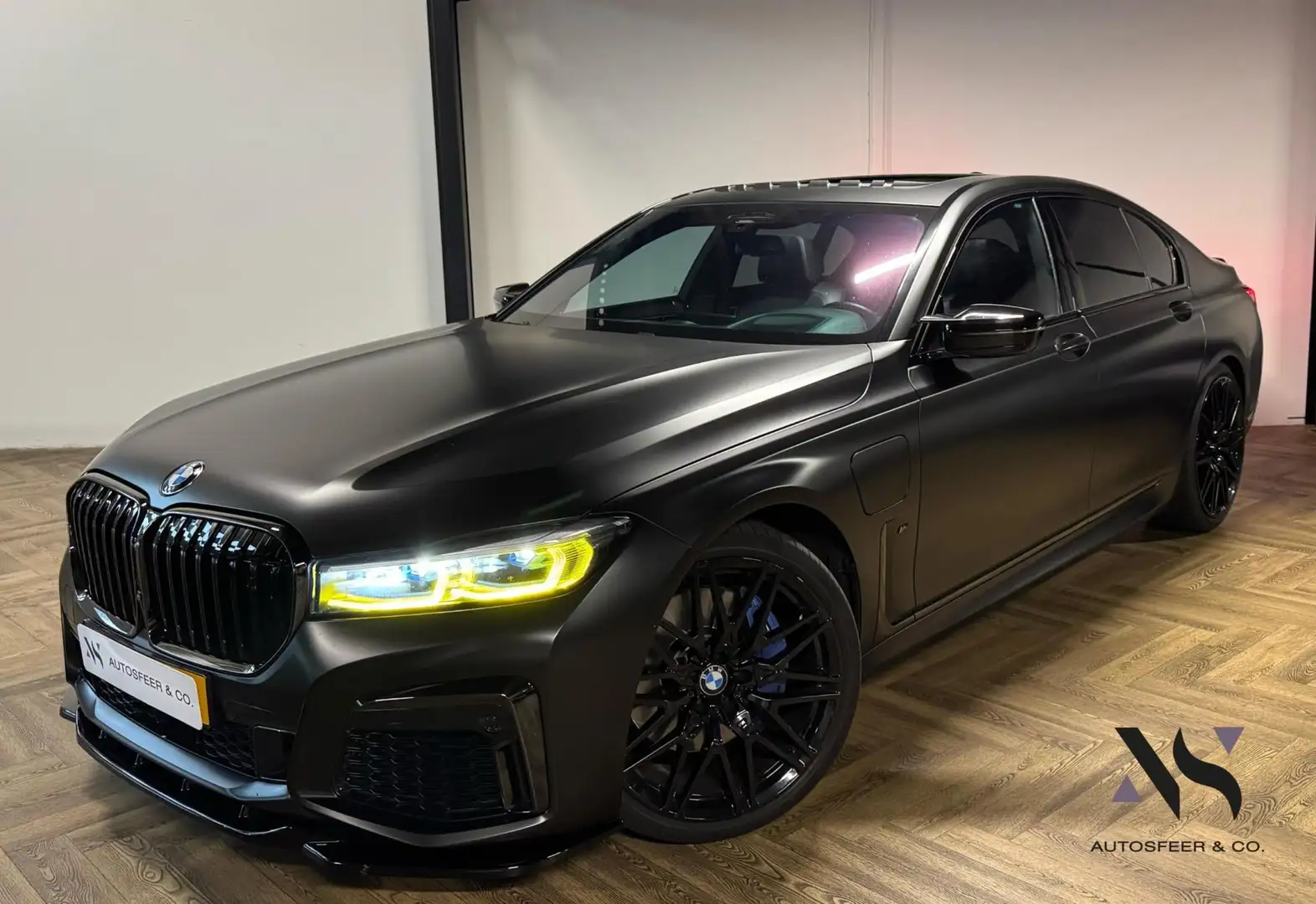 BMW 745 7-serie 745e High Executive M PANO KEYLESS Czarny - 1