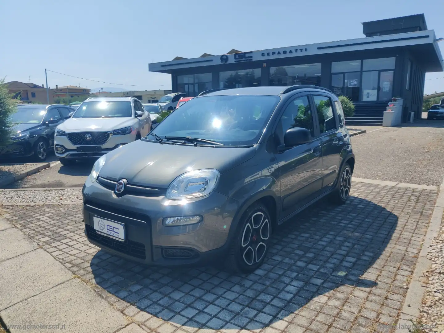 Fiat Panda 1.0 FireFly S&S Hybrid City Life Grigio - 1