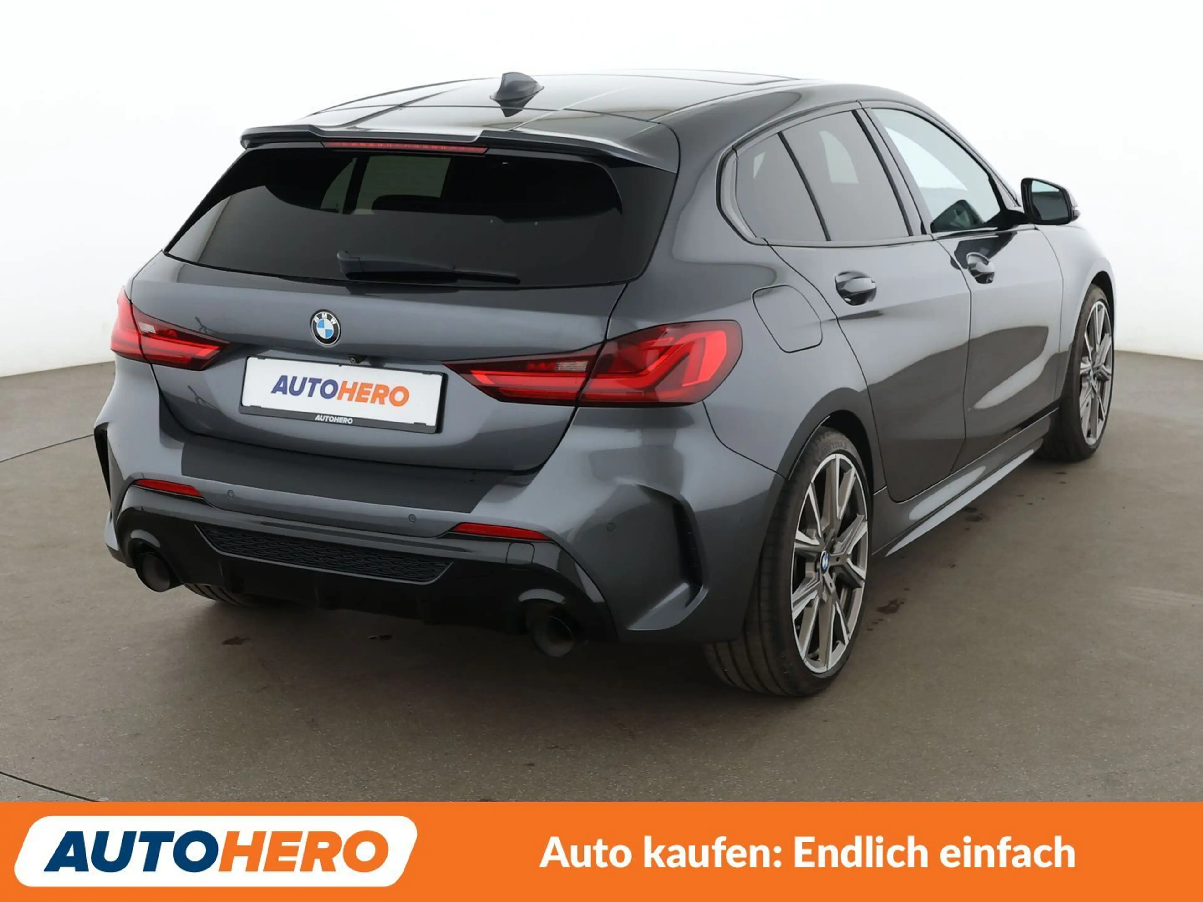 BMW 135 M135i xDrive — photo 6
