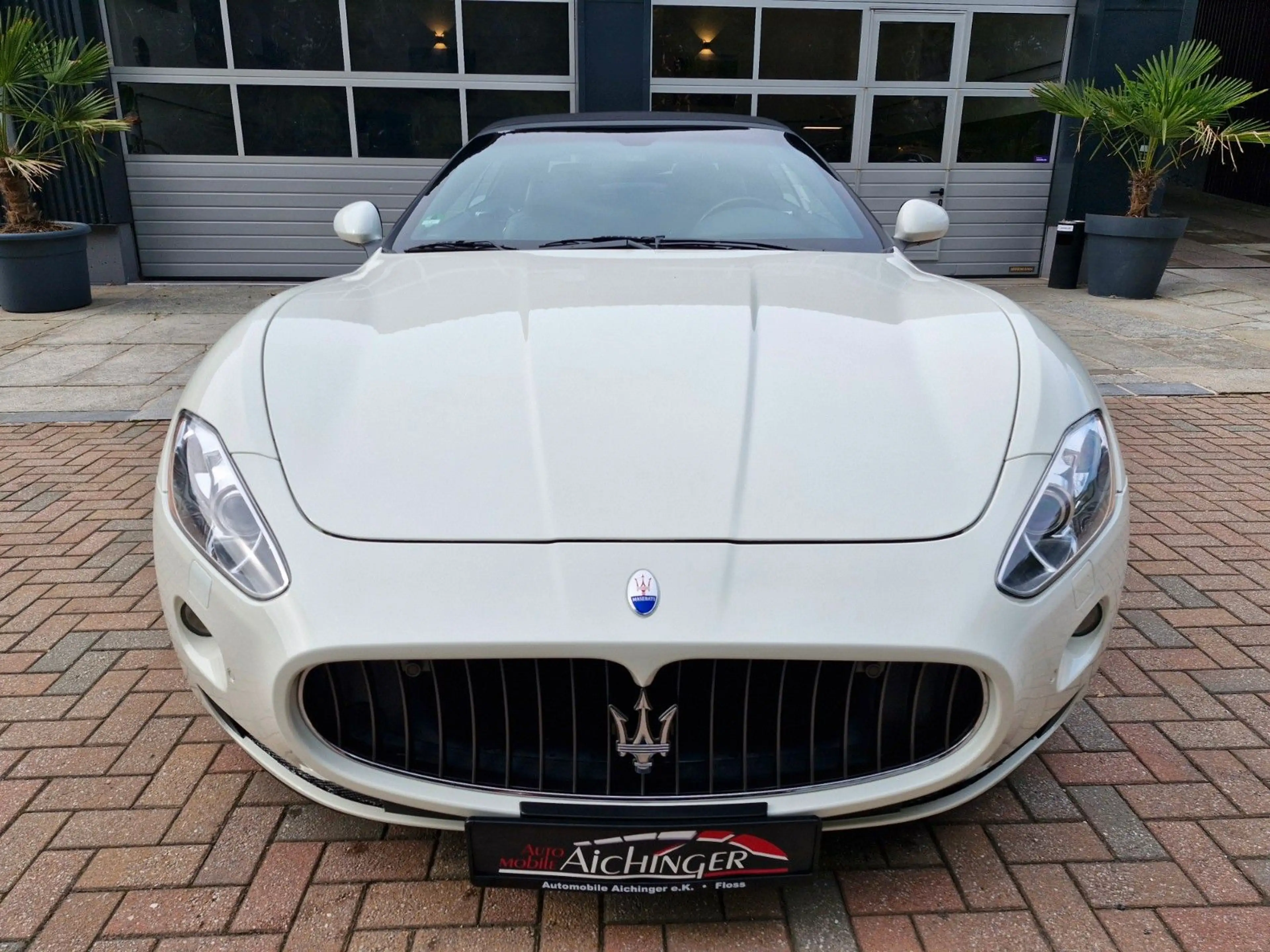 Maserati GranCabrio 4.7 V8 Deutsches Fzg. 04-10 Org.40tkm — photo 2