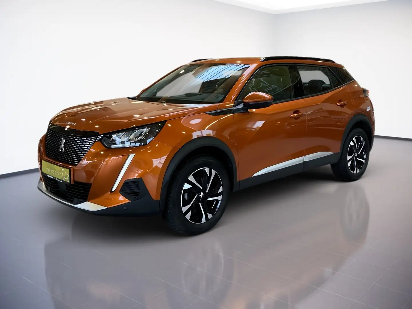Peugeot 2008 1.2 PureTech 130 Allure NAVI.KAM.2xPDC.AHK.SHZG.Be Orange - 2