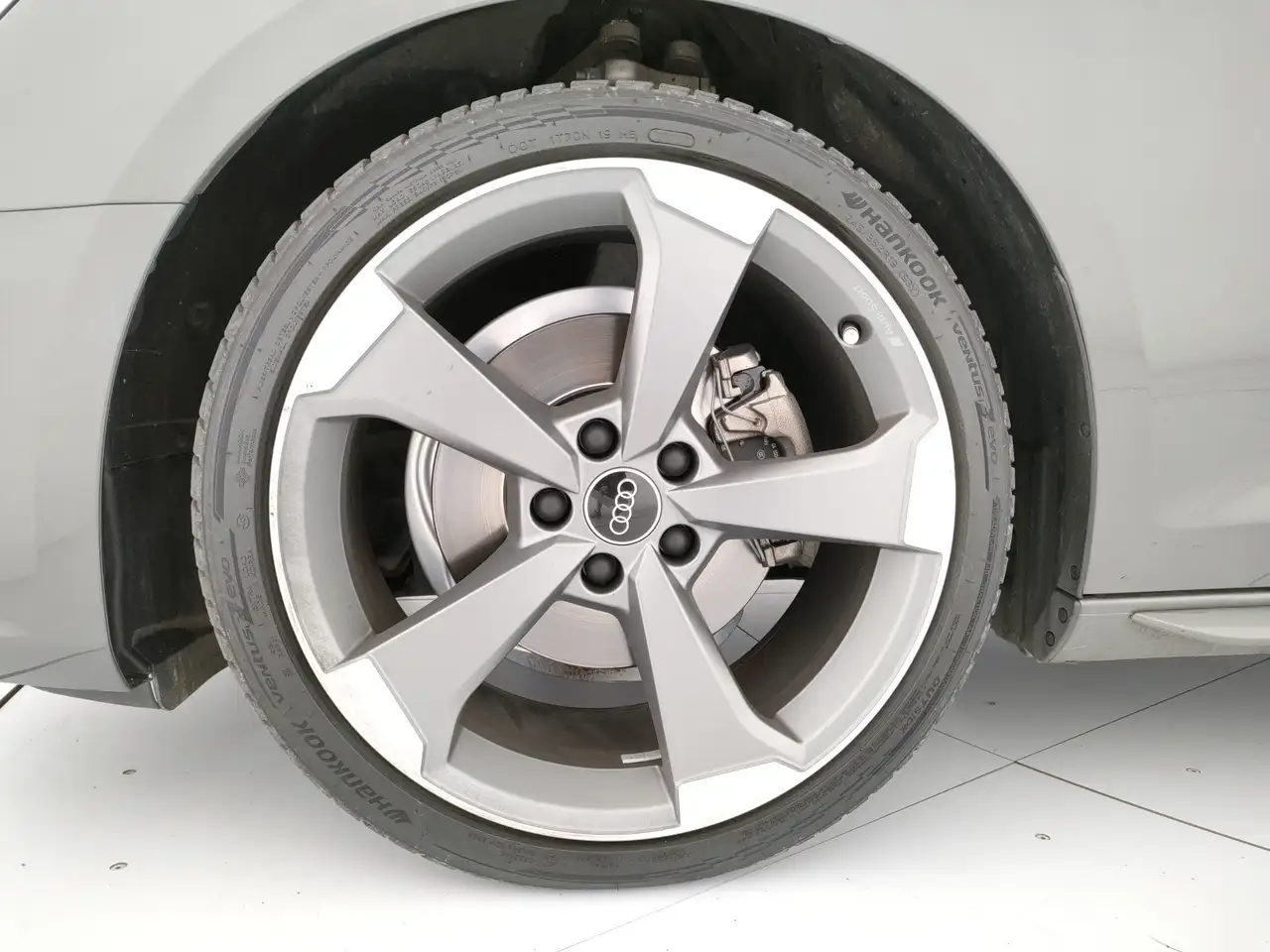 Audi A4 avant 35 2.0 tdi mhev s line edition 163cv s-troni 18