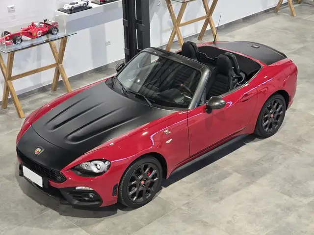 Abarth 124 Spider