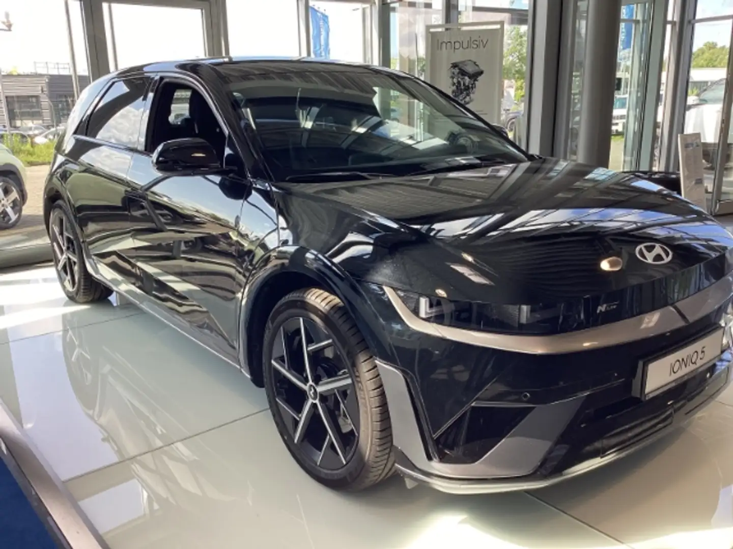 Hyundai IONIQ 5 N Line Elektro 84 kWh (229 PS) 2WD Noir - 2