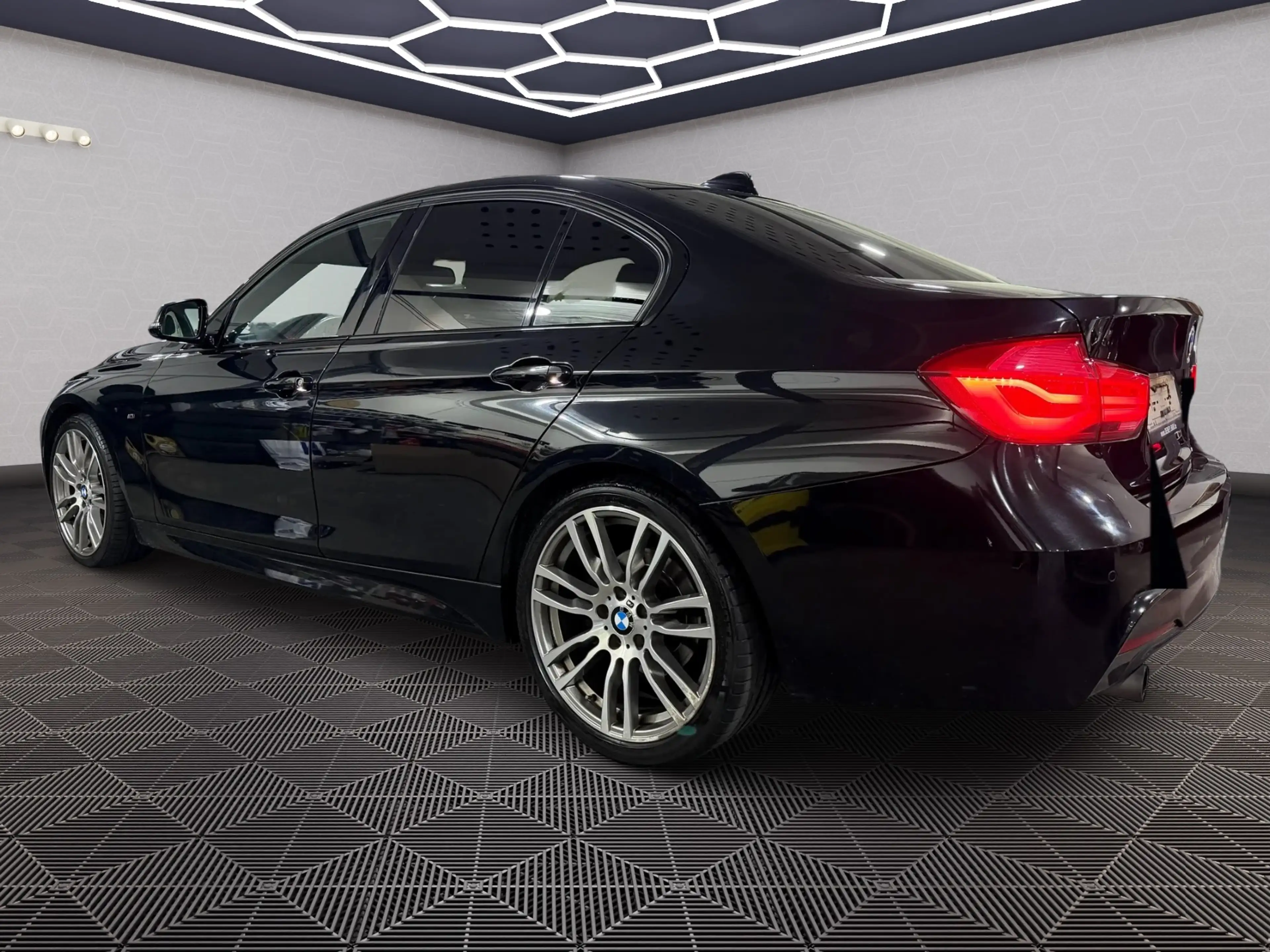 BMW 316 Pack M 2.0d b47 ✅ — photo 4
