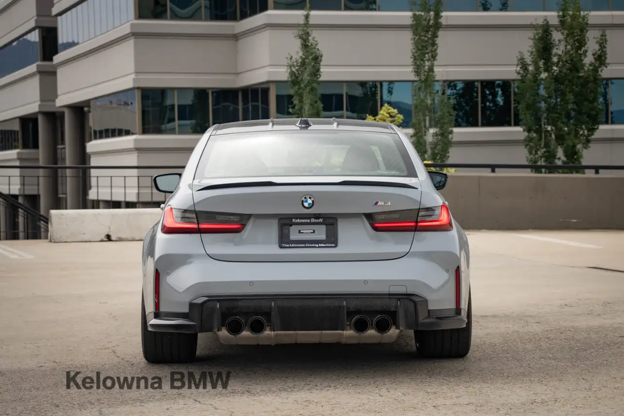 BMW M3 снимка BMW M3