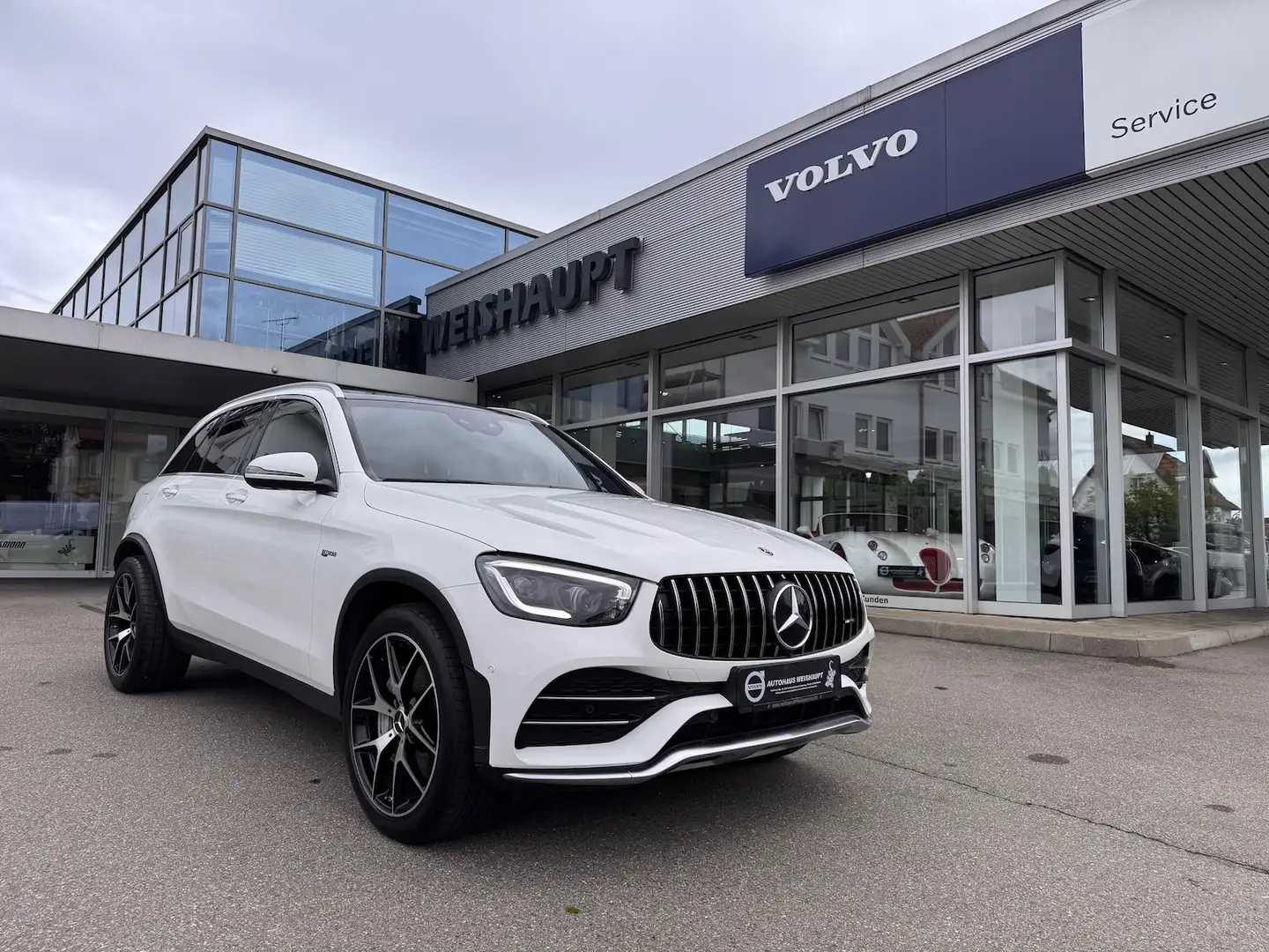 Mercedes-Benz GLC 43 AMG 4Matic*AHK*Standhzg*360°Keyless*Pano* Weiß - 1