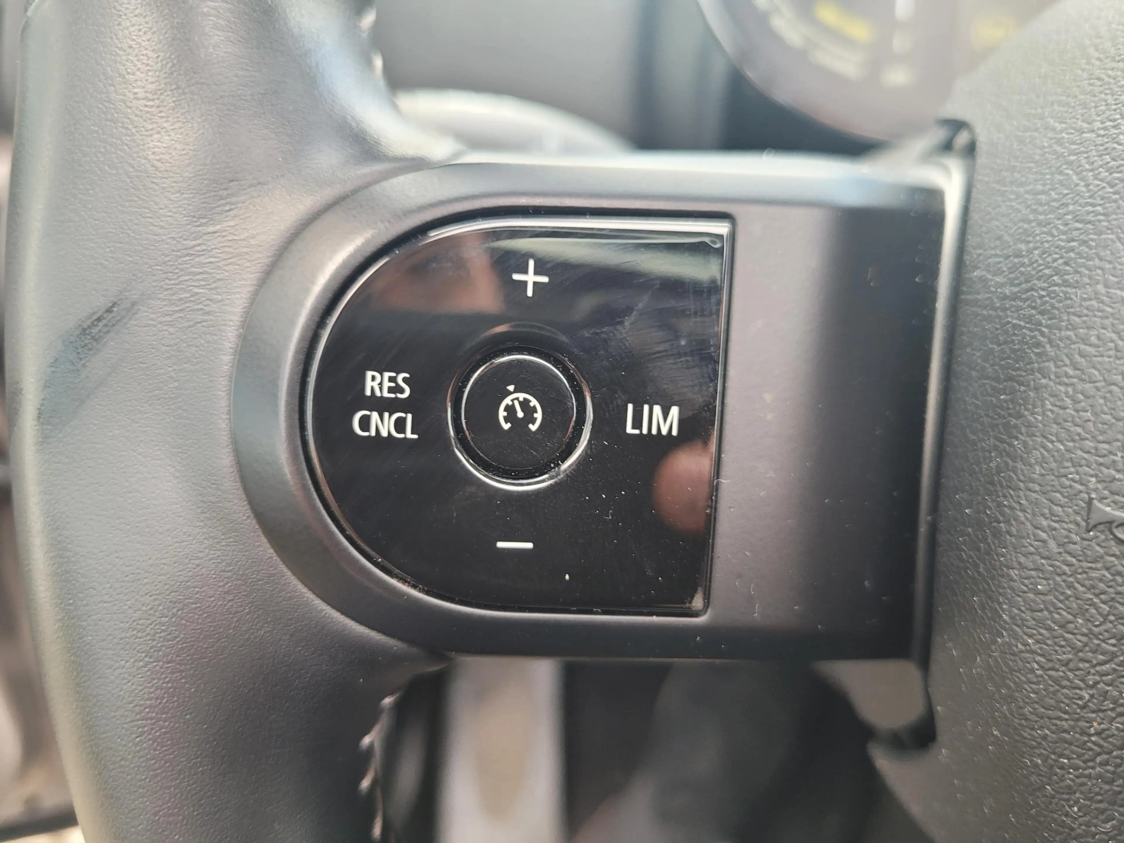 MINI Cooper SE Countryman 1.5 ALL4 = — photo 21