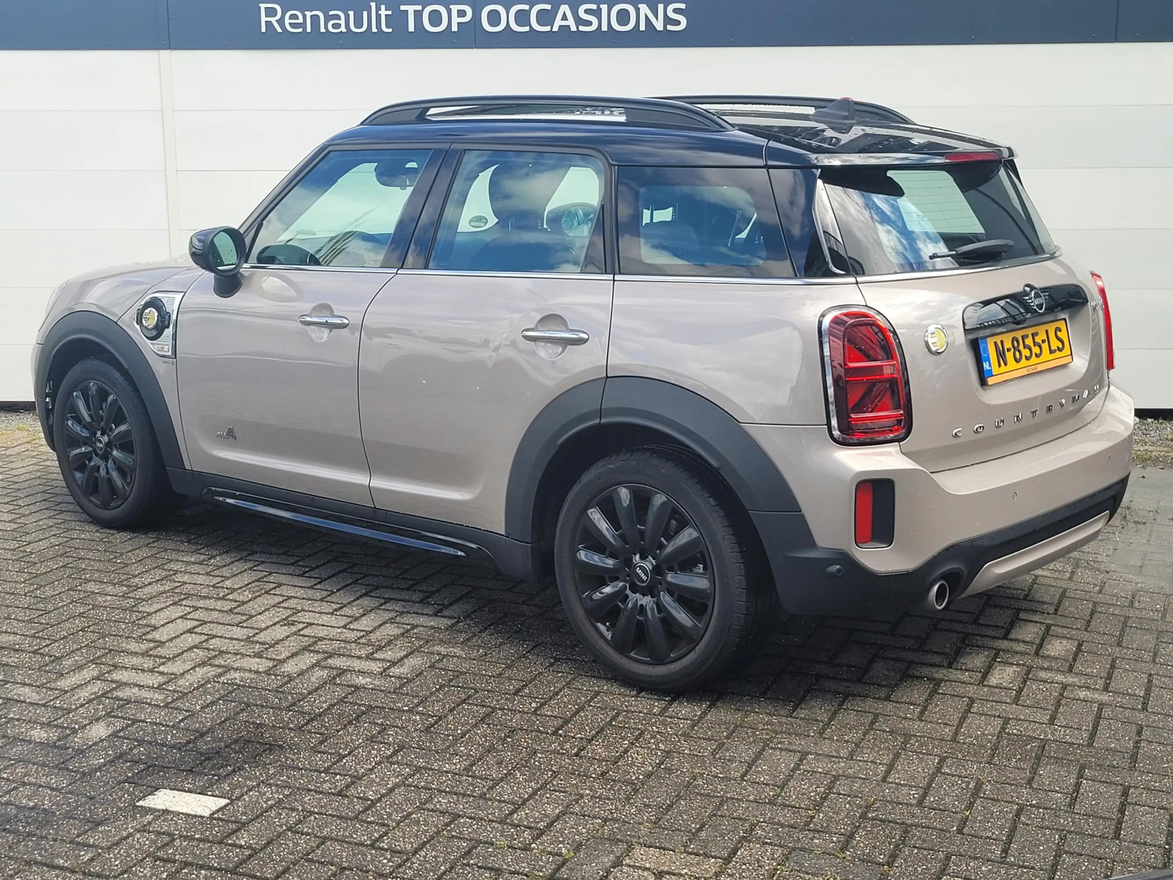 MINI Cooper SE Countryman 1.5 ALL4 = — photo 6
