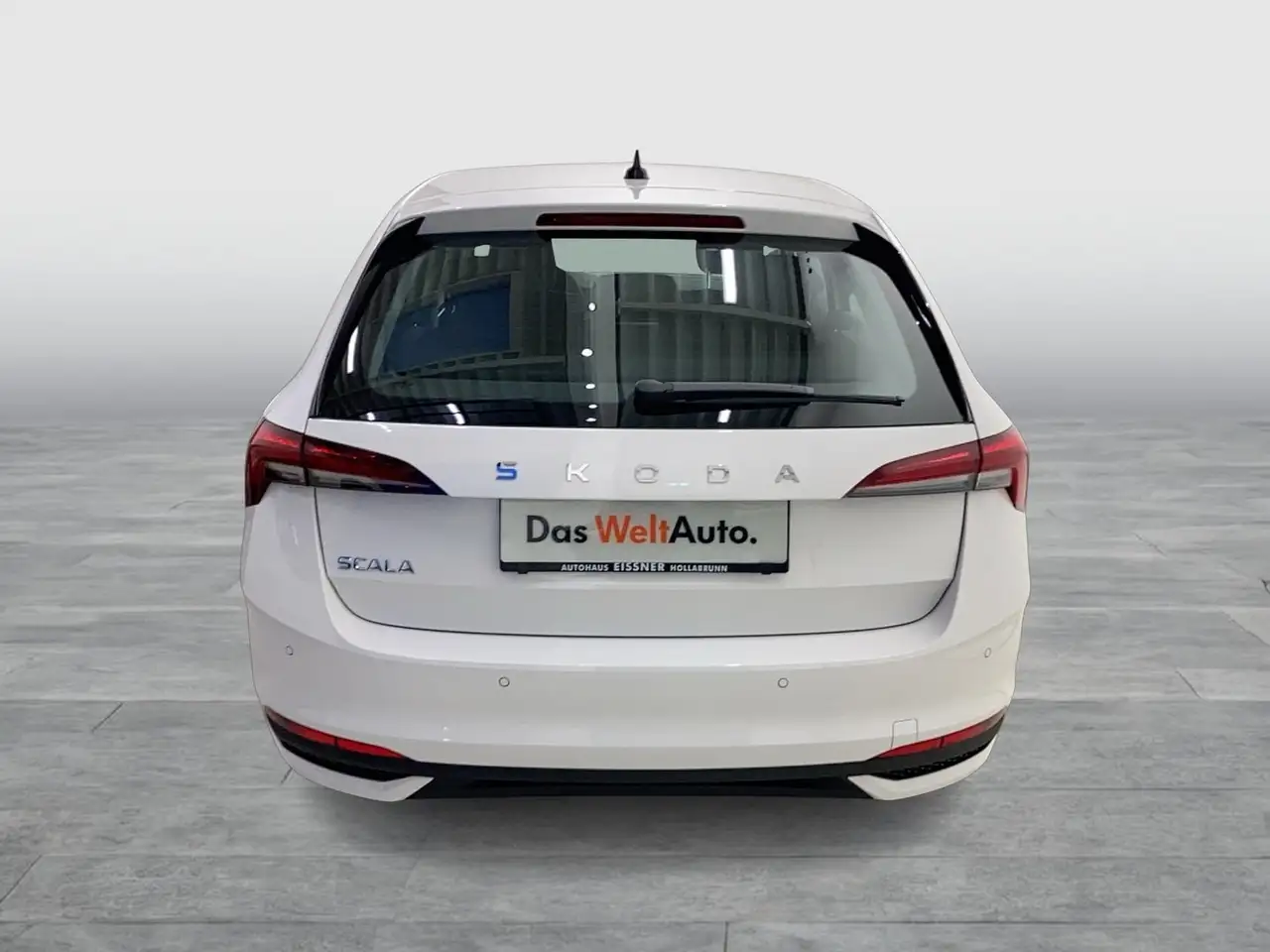 Skoda Scala Essence TSI 4