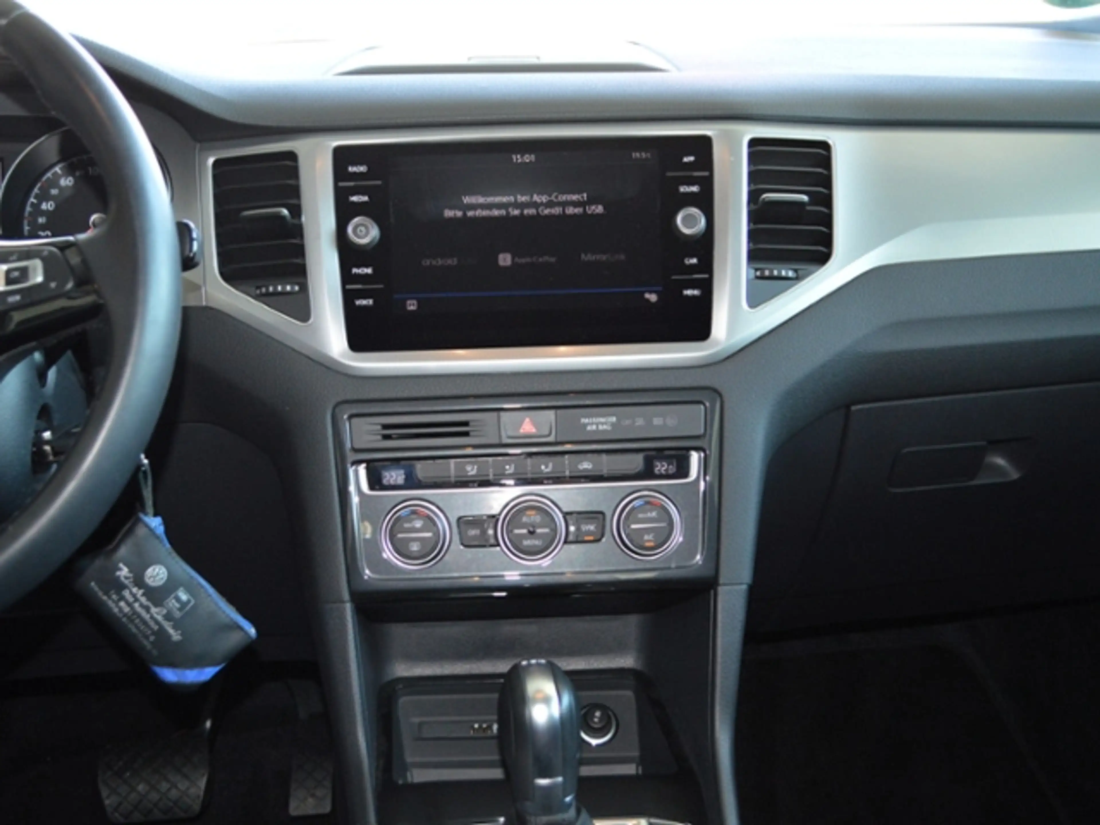 Volkswagen Golf Sportsvan 1,0 TSI DSG Trendline — photo 10