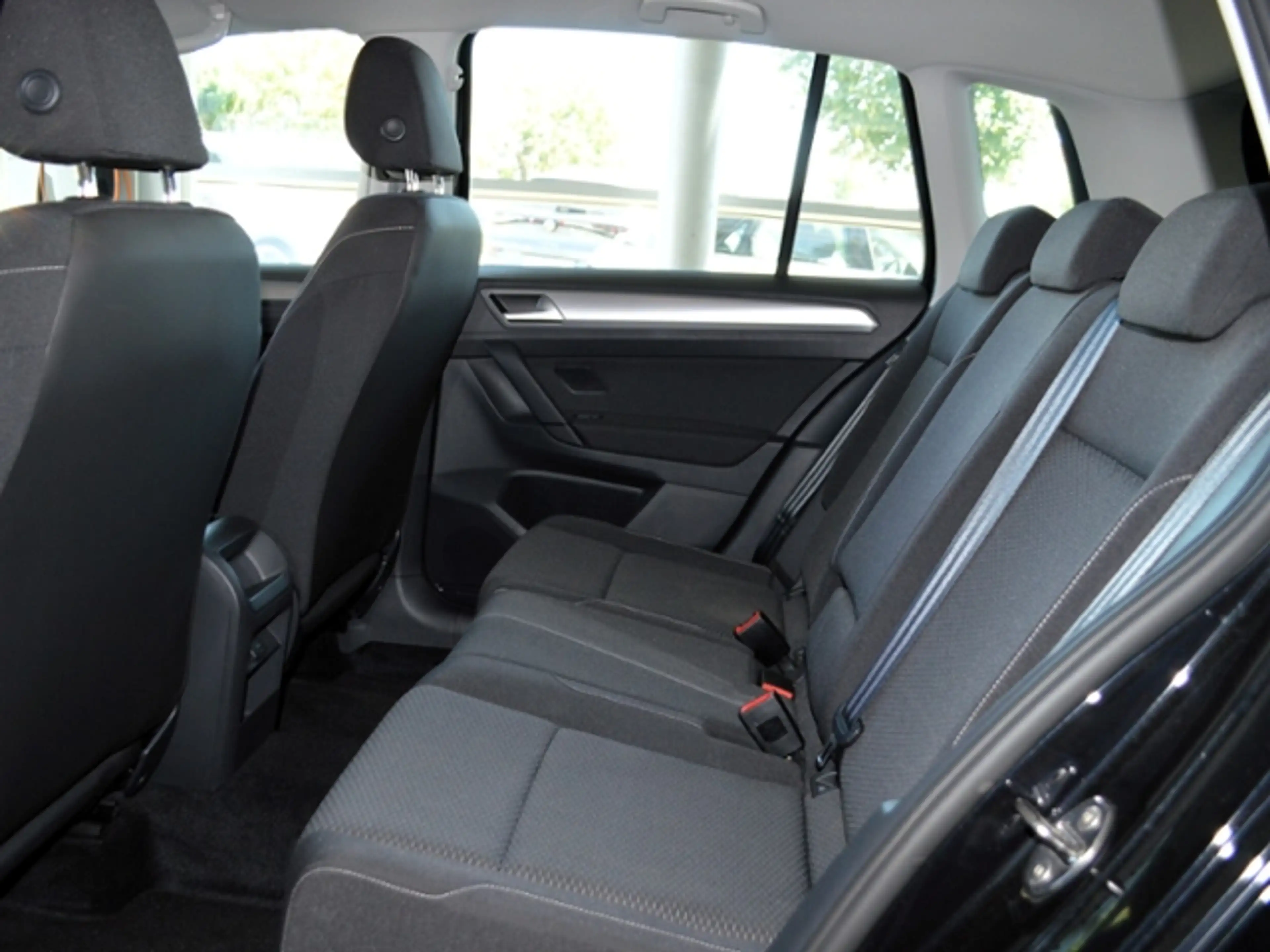 Volkswagen Golf Sportsvan 1,0 TSI DSG Trendline — photo 8