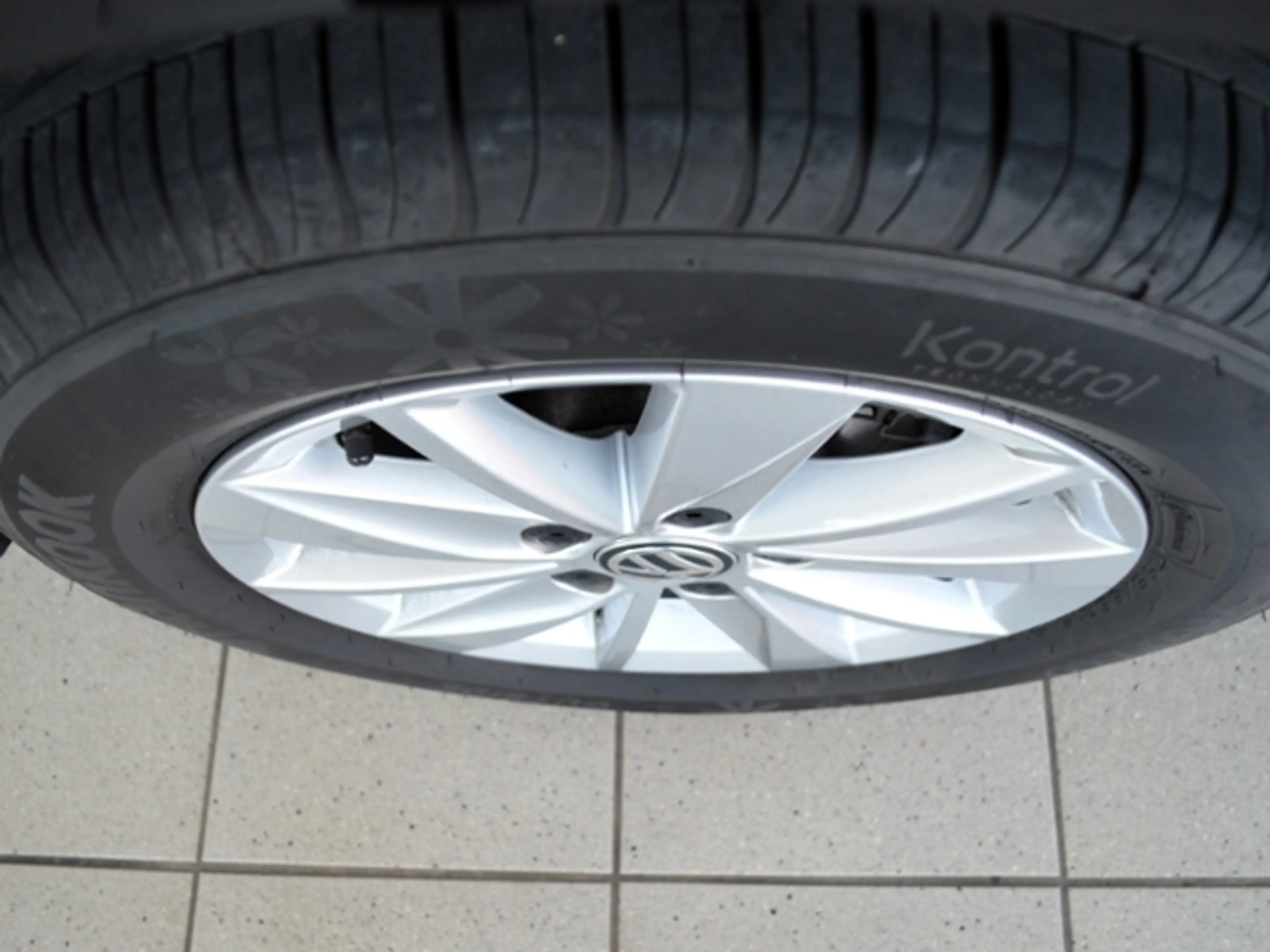 Volkswagen Golf Sportsvan 1,0 TSI DSG Trendline — photo 7