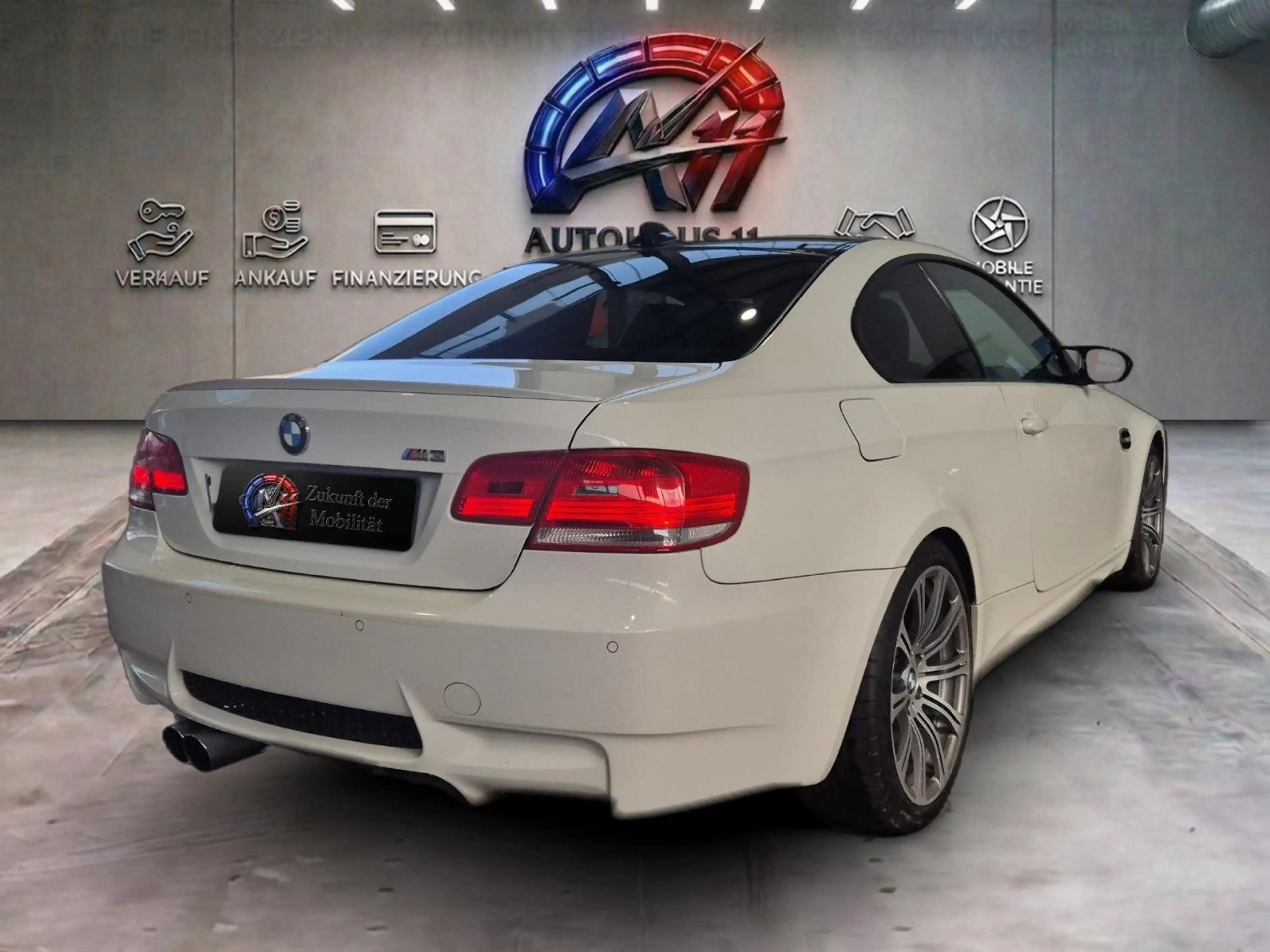 BMW M3 Coupé CARBON DACH/NAVI PRO/SHZ/DEUTSCHES AUTO — photo 8