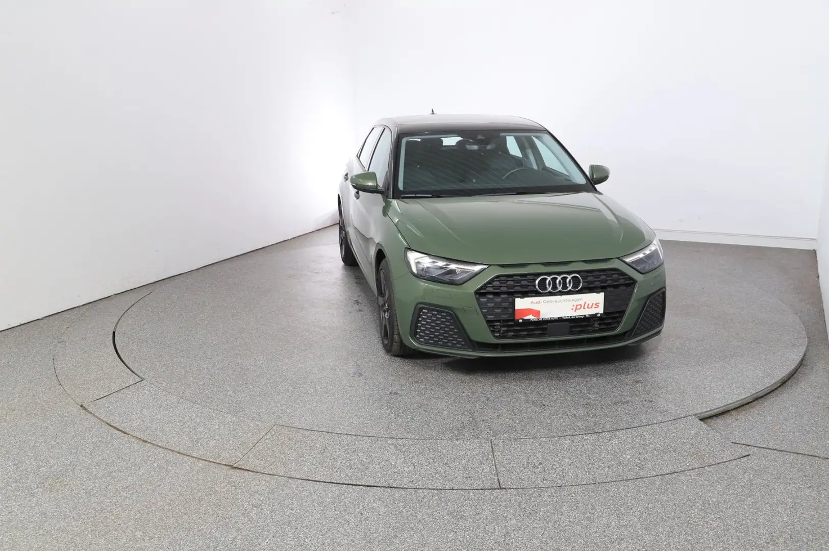 Audi A1 35 TFSI Grün - 2