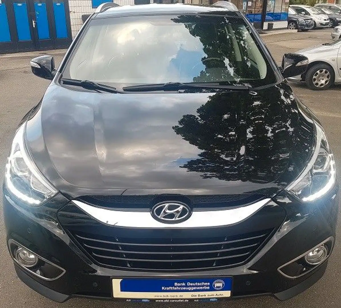 Hyundai iX35 1.7 CRDi 2WD 6G Klima SHZ Navi AHK LMF17"BC Negro - 2
