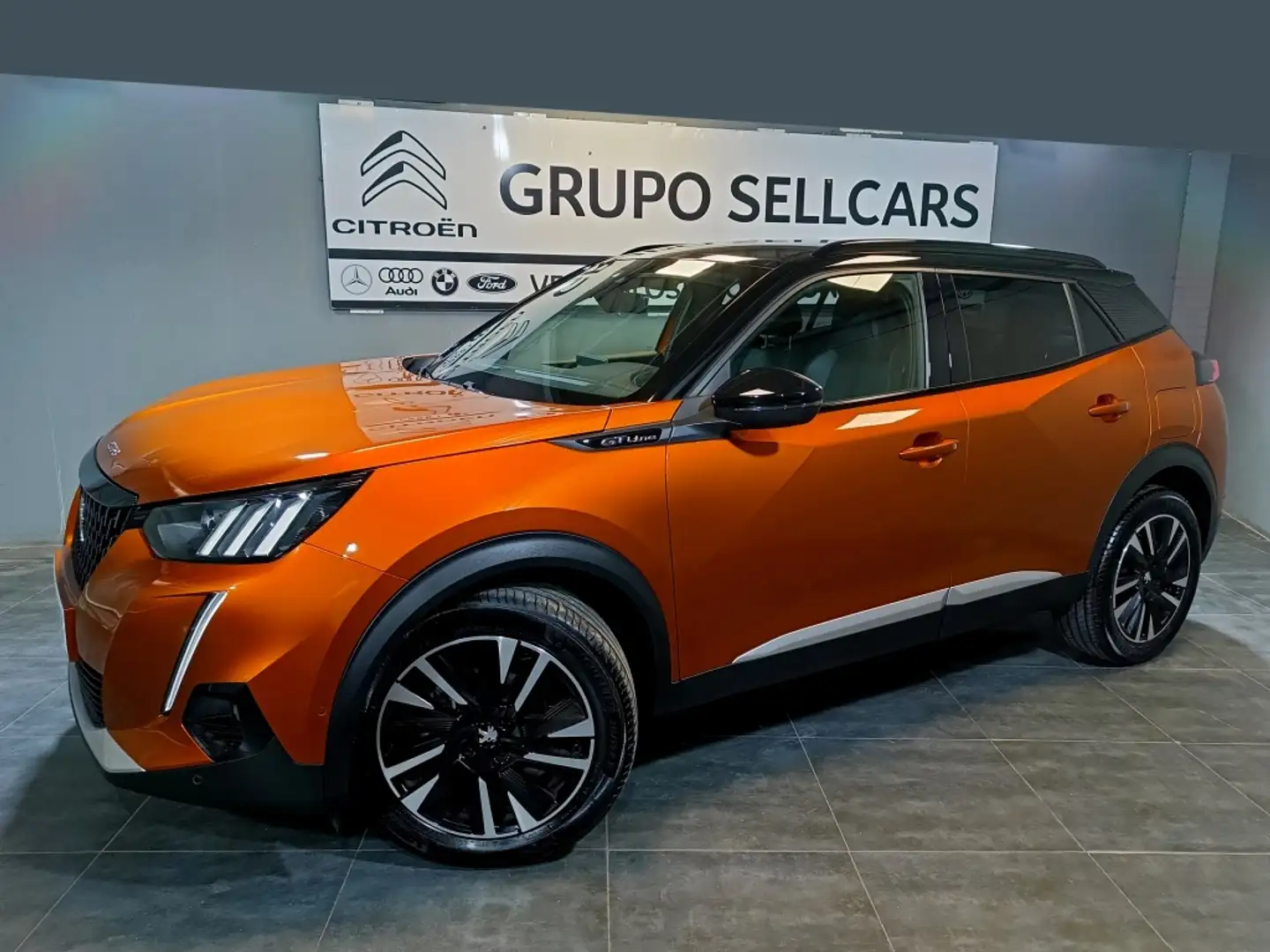 Peugeot 2008 1.2 PureTech S&S GT Line EAT8 130 Naranja - 2