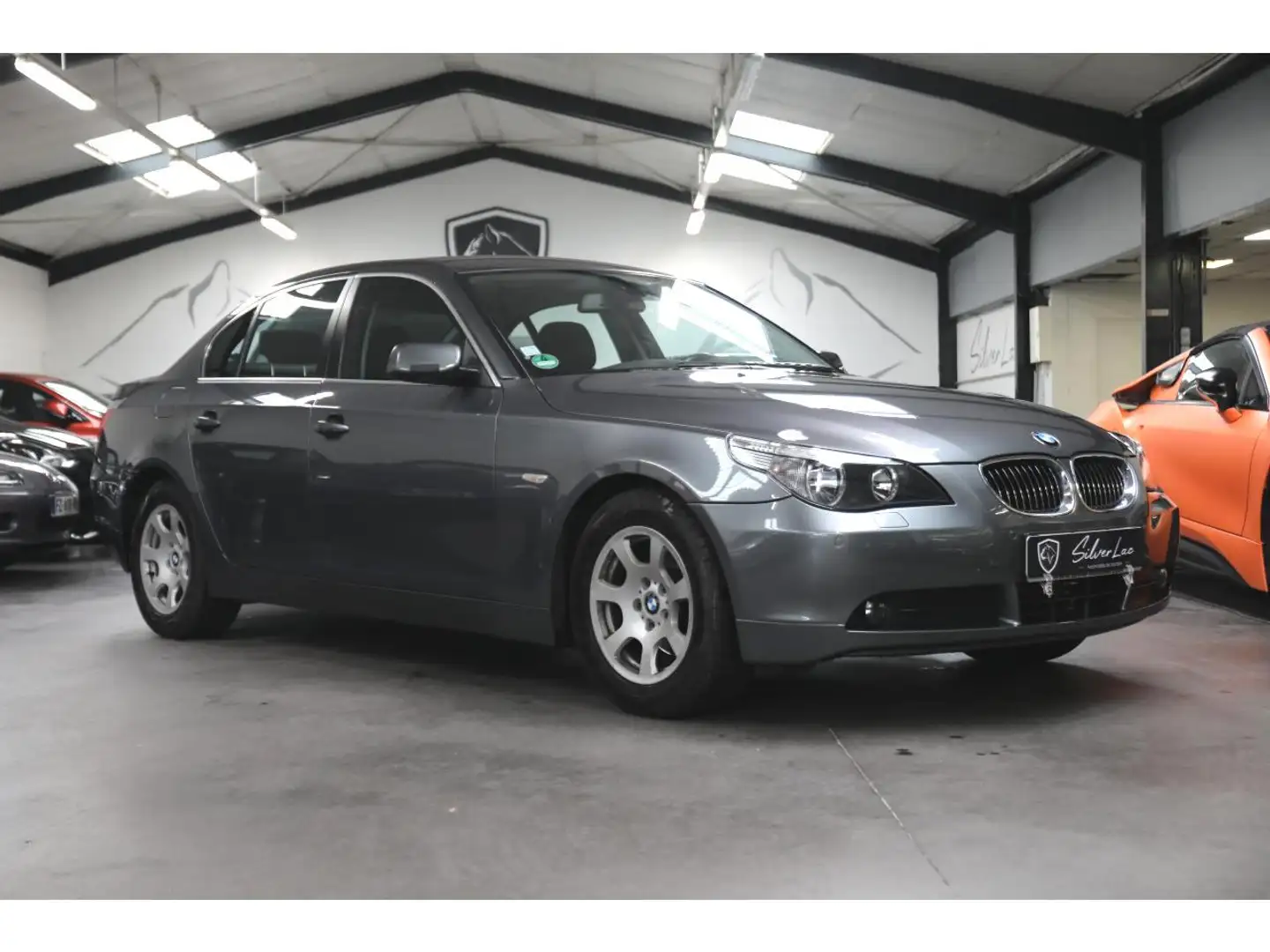 BMW 523 523i E60 COMFORT / 1ERE MAIN / FAIBLE KIL / HISTORIQUE COMPLET / BOITE MECANIQUE Gris - 1