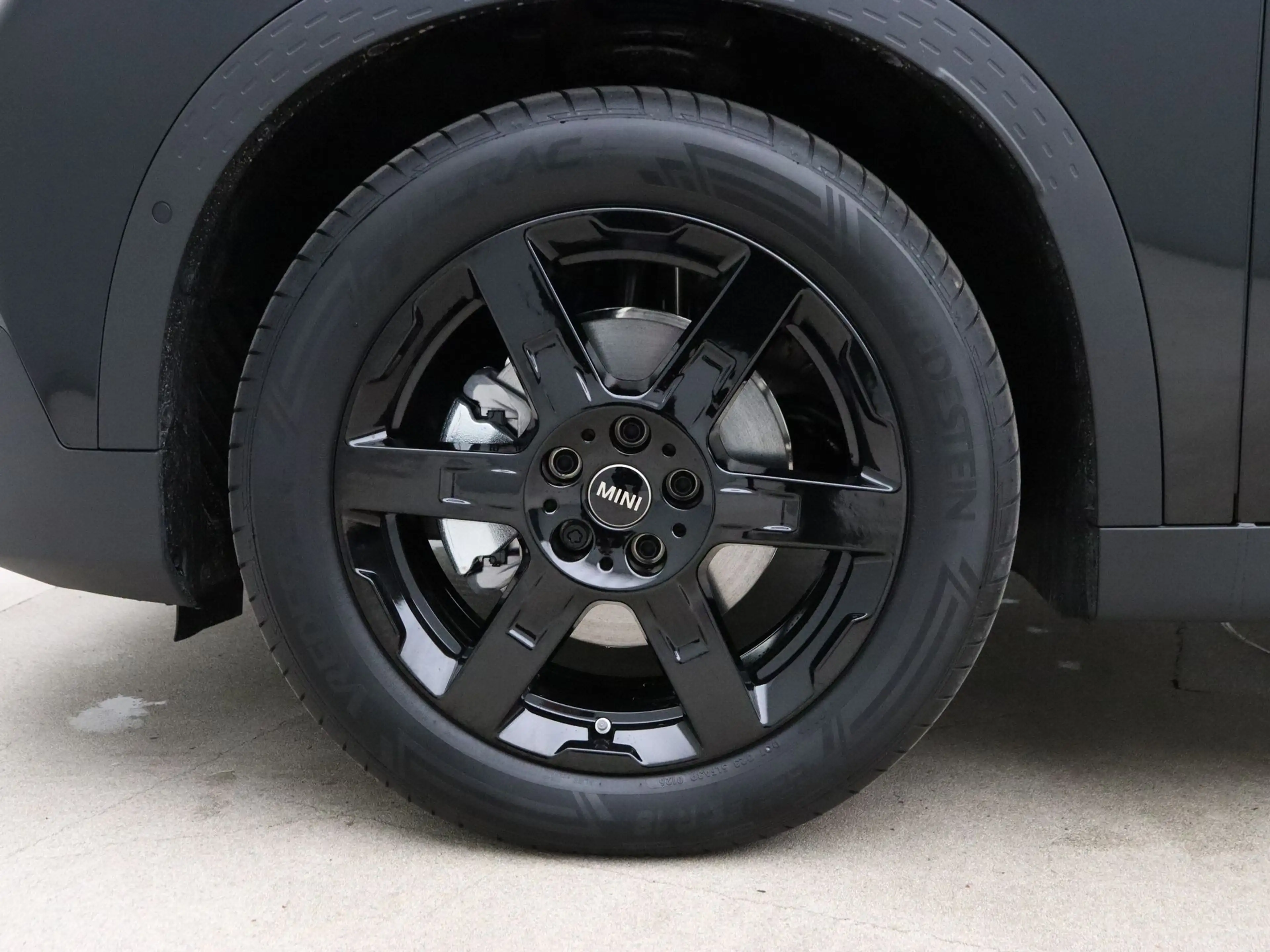 MINI Countryman E Blackyard Pakket XS PRIVATE LEASE EUR 531,- (48 mn — photo 9