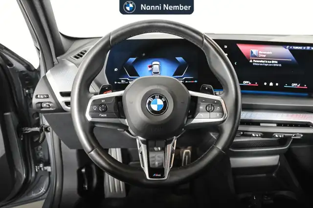 BMW 1 Series view 10