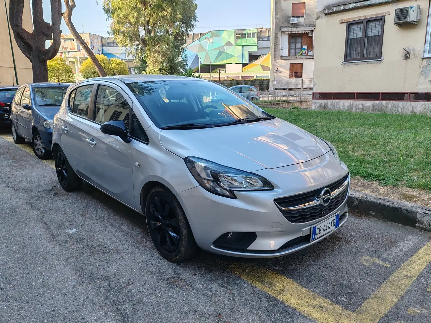 Opel Corsa 5p 1.4 b-Color Gpl 90cv - 1