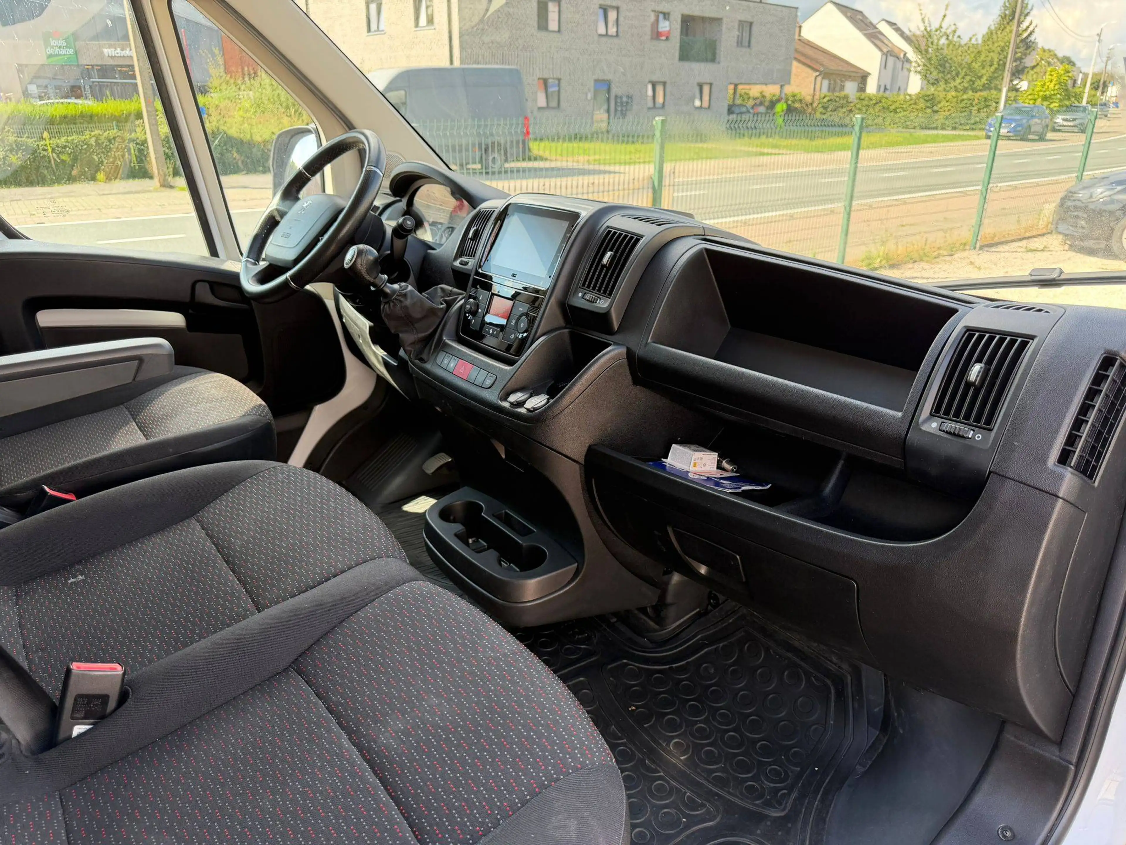 Peugeot Boxer 2.2HDI * L2H1 * CAMERA * AUT AIRCO * GPS * APPLE CARPLAY * BLIS * 16500+BTW — photo 11