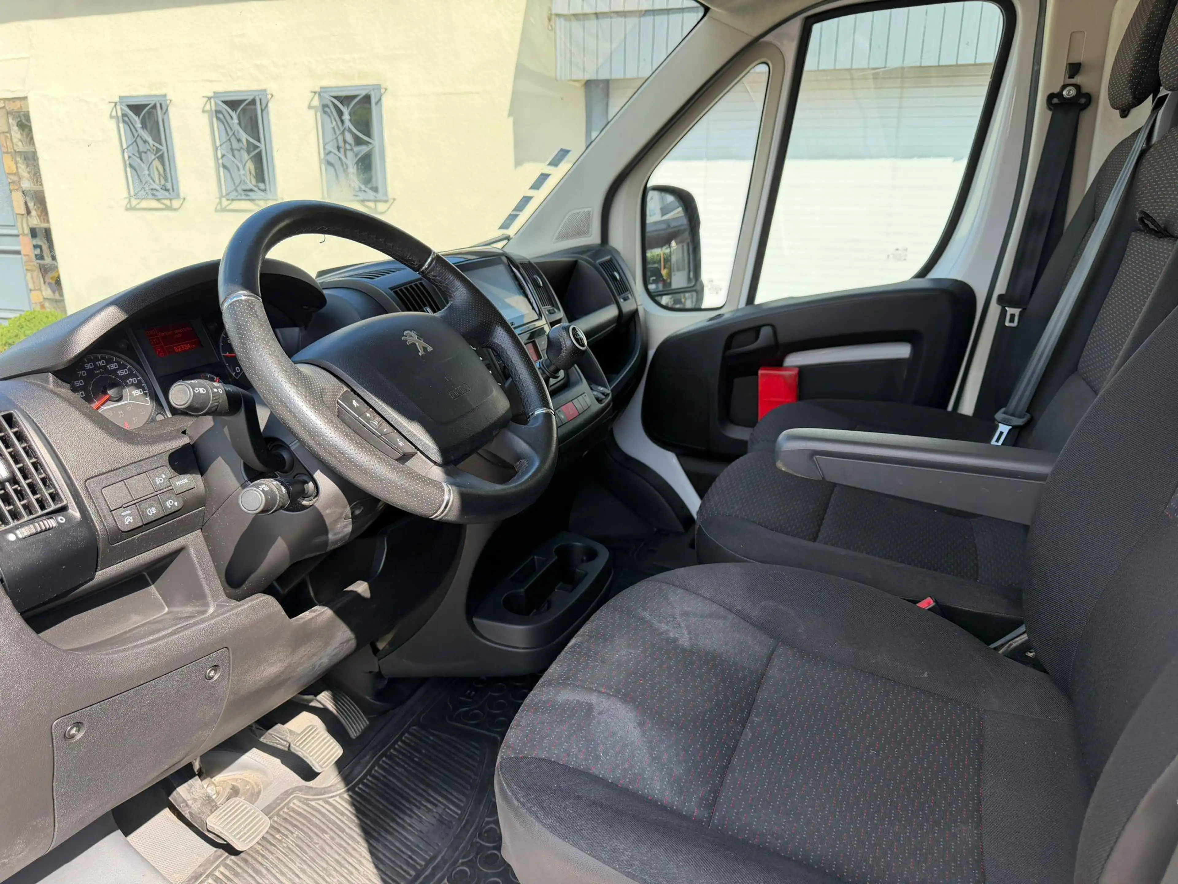 Peugeot Boxer 2.2HDI * L2H1 * CAMERA * AUT AIRCO * GPS * APPLE CARPLAY * BLIS * 16500+BTW — photo 9