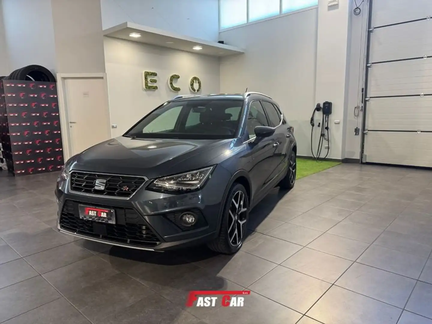 SEAT Arona 1.0 TGI FR 90cv Grigio - 1