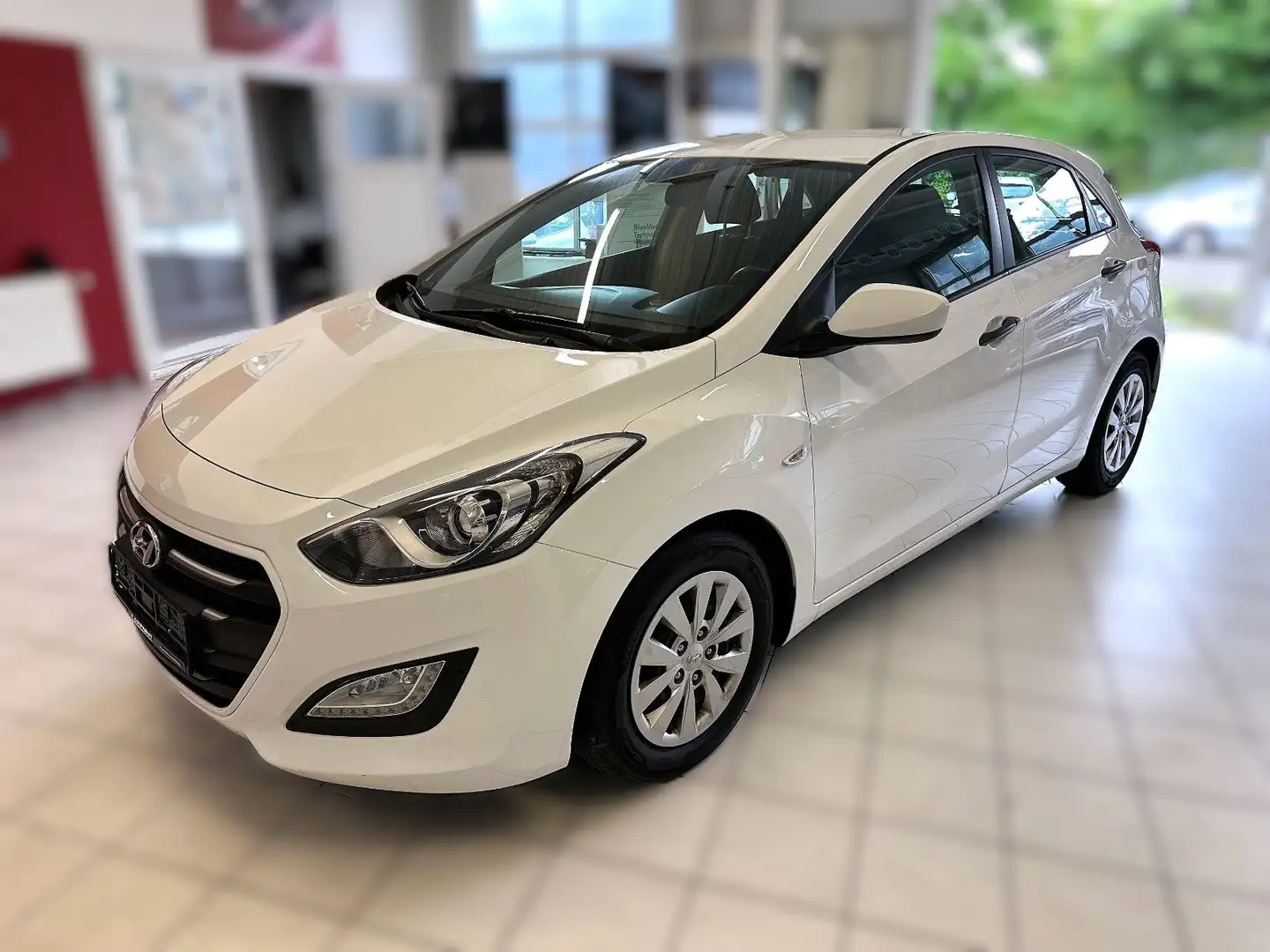 Hyundai i30 blue Trend Weiß - 1