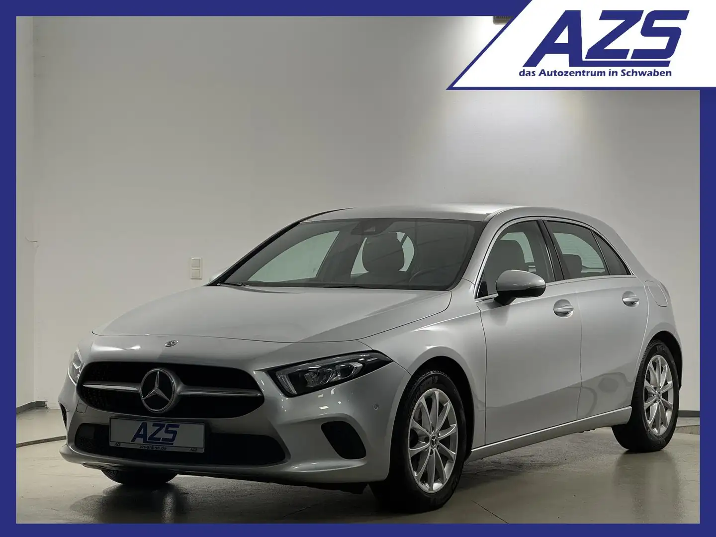 Mercedes-Benz A 220 Progressive LED Navi Virtual Keyless Silber - 1