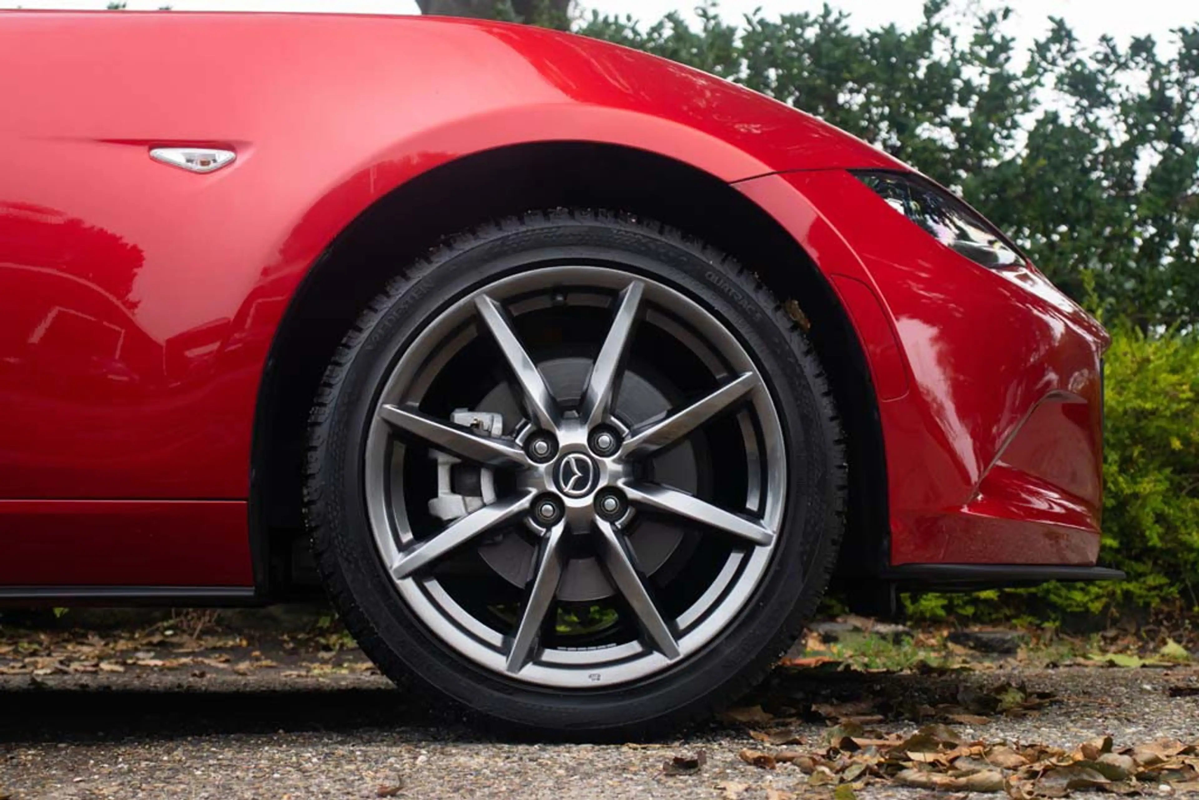 Mazda MX-5 ND 2.0l SkyActiv-G 160 GT-M Soul Red Metallic — photo 8