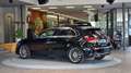 Mercedes-Benz A 200 d 4-Matic AMG-Paket Aut. *Pano*Kamera*Navi* Noir - thumbnail 4
