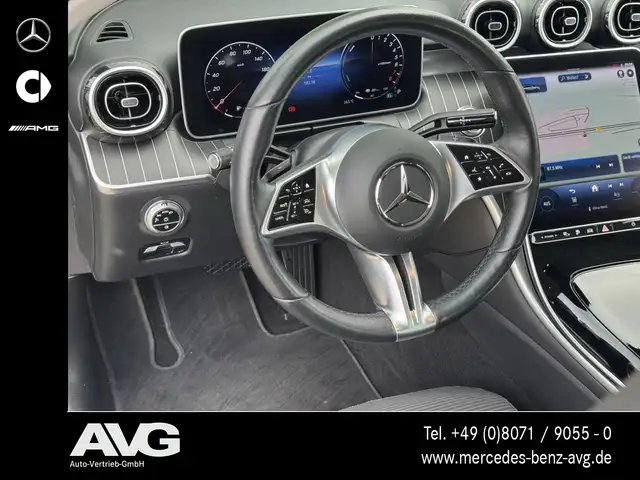 Mercedes-Benz C-Class view 8