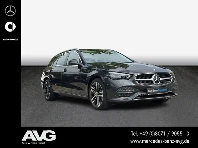 Mercedes-Benz C-Class view 3