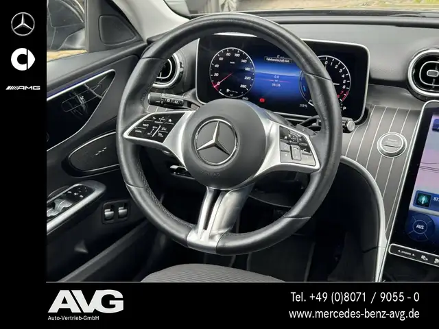 Mercedes-Benz C-Class view 17