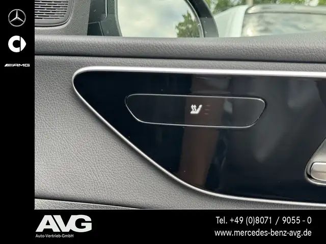 Mercedes-Benz C-Class view 20