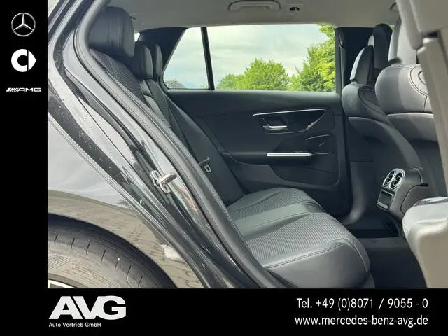 Mercedes-Benz C-Class view 12
