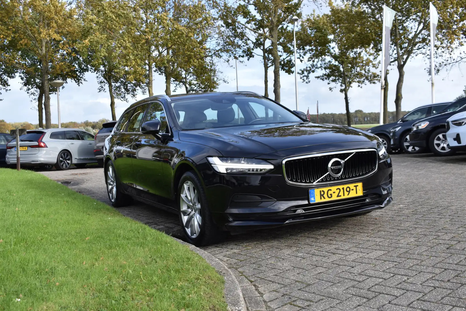 Volvo V90 T5 261PK 90th Anniversary Edition | Polestar | Tre Noir - 2