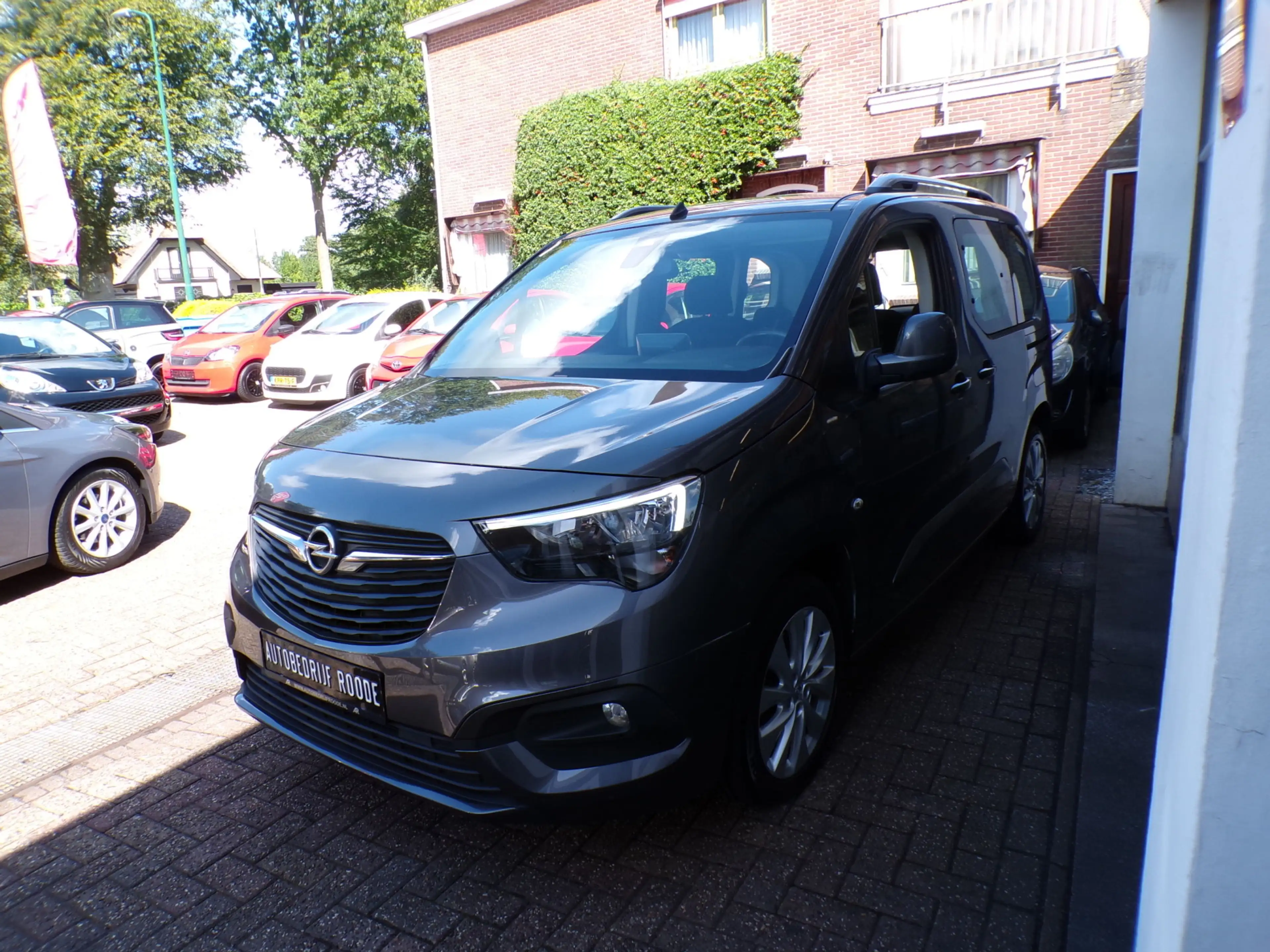 Opel Combo Tour 1.2 Turbo Automaat Edition TOP STAAT! — photo 4