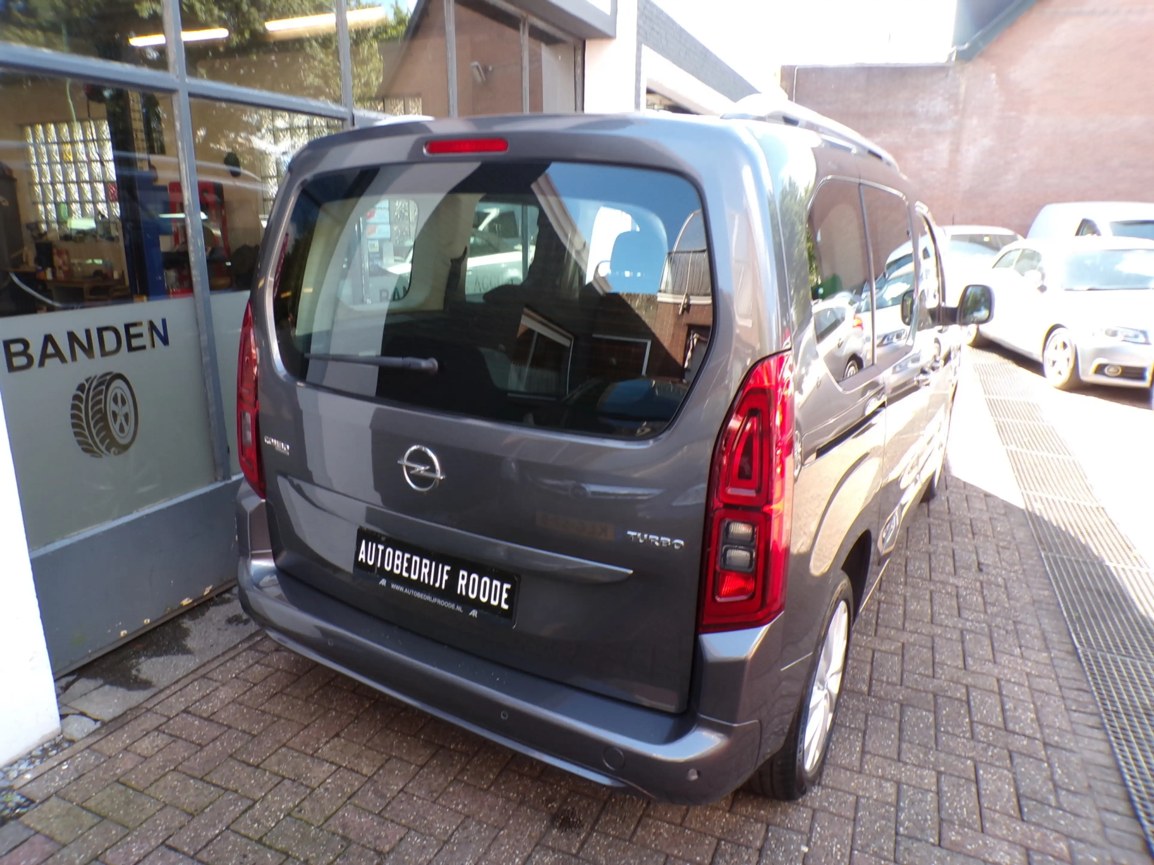 Opel Combo Tour 1.2 Turbo Automaat Edition TOP STAAT! — photo 6