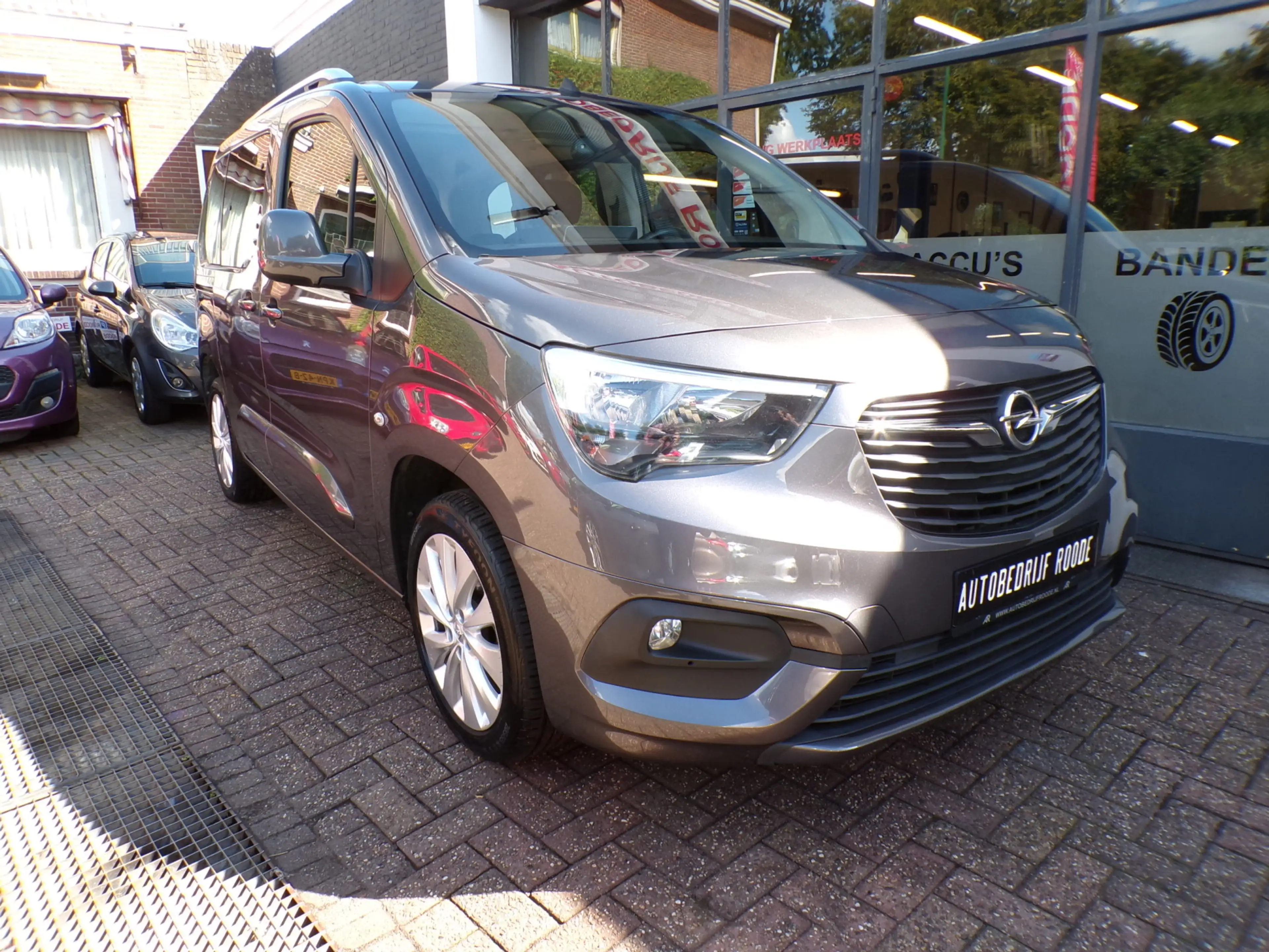 Opel Combo Tour 1.2 Turbo Automaat Edition TOP STAAT! — photo 2