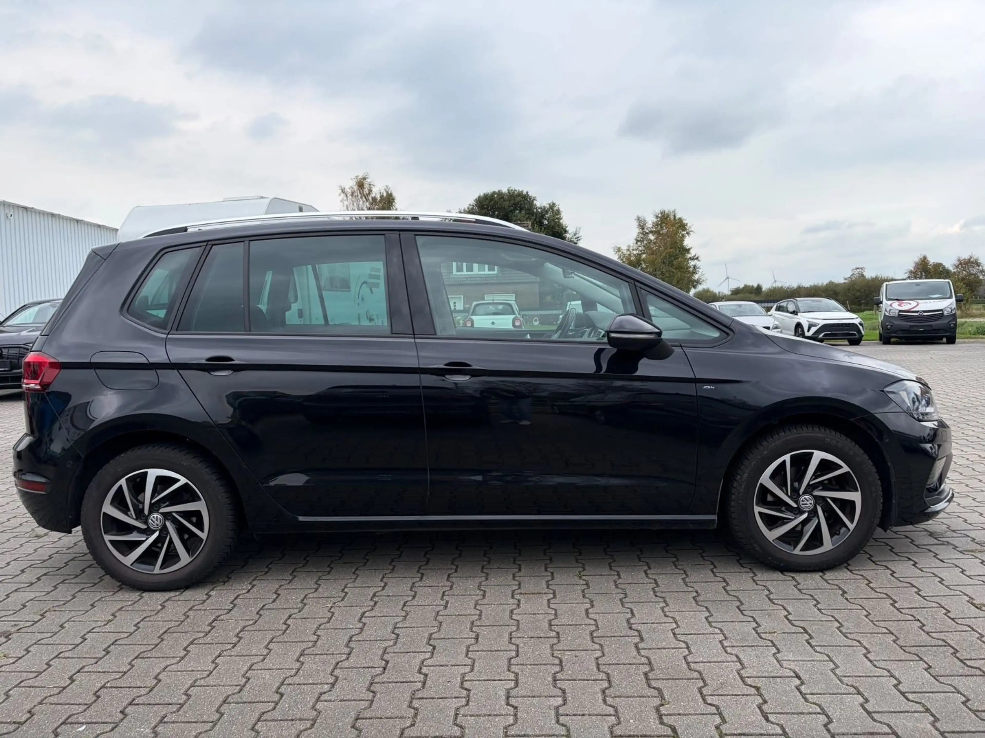 Volkswagen Golf Sportsvan VII Join — photo 5